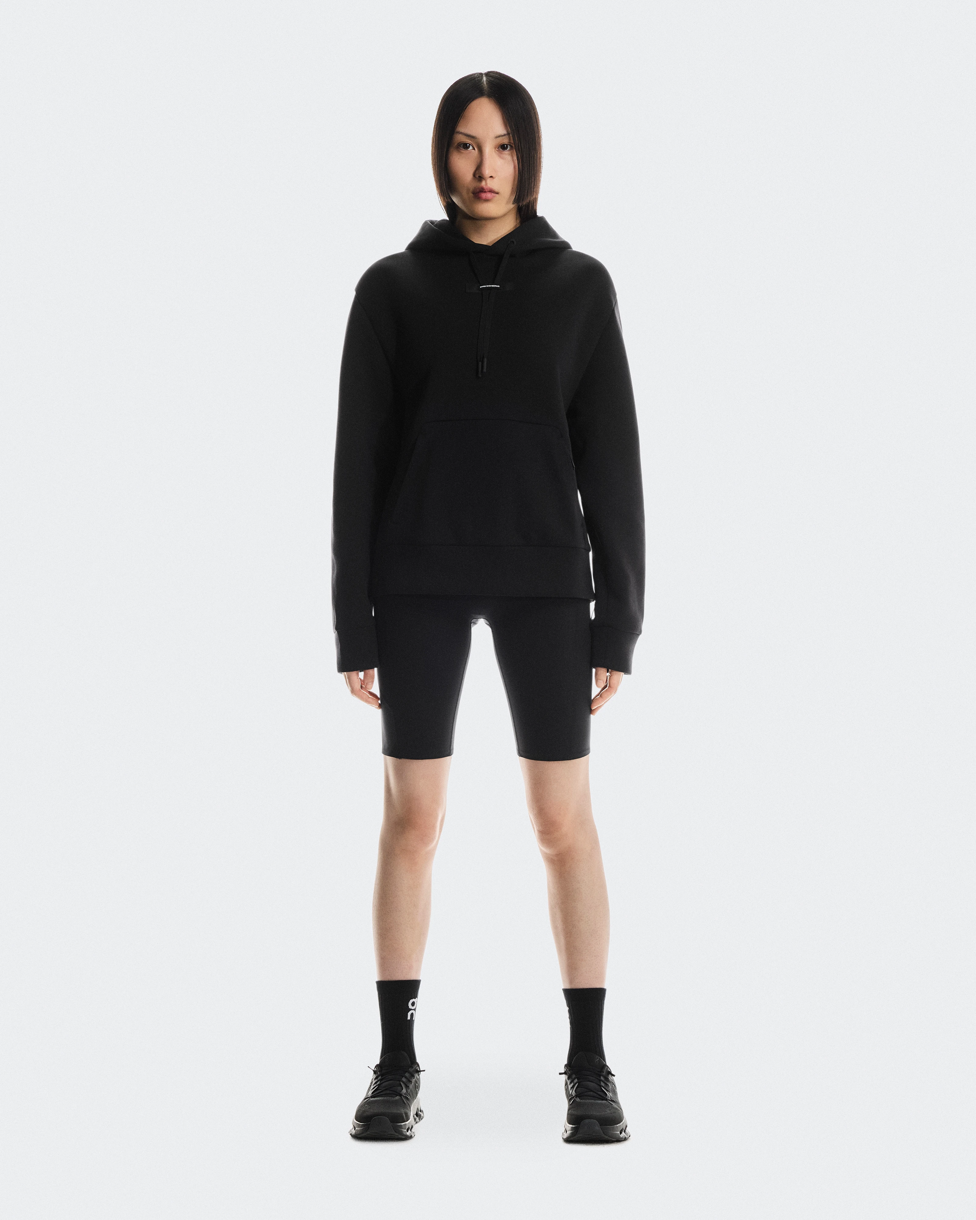 On Focus Tech Hoodie Black Women Hoodies and sweatshirts