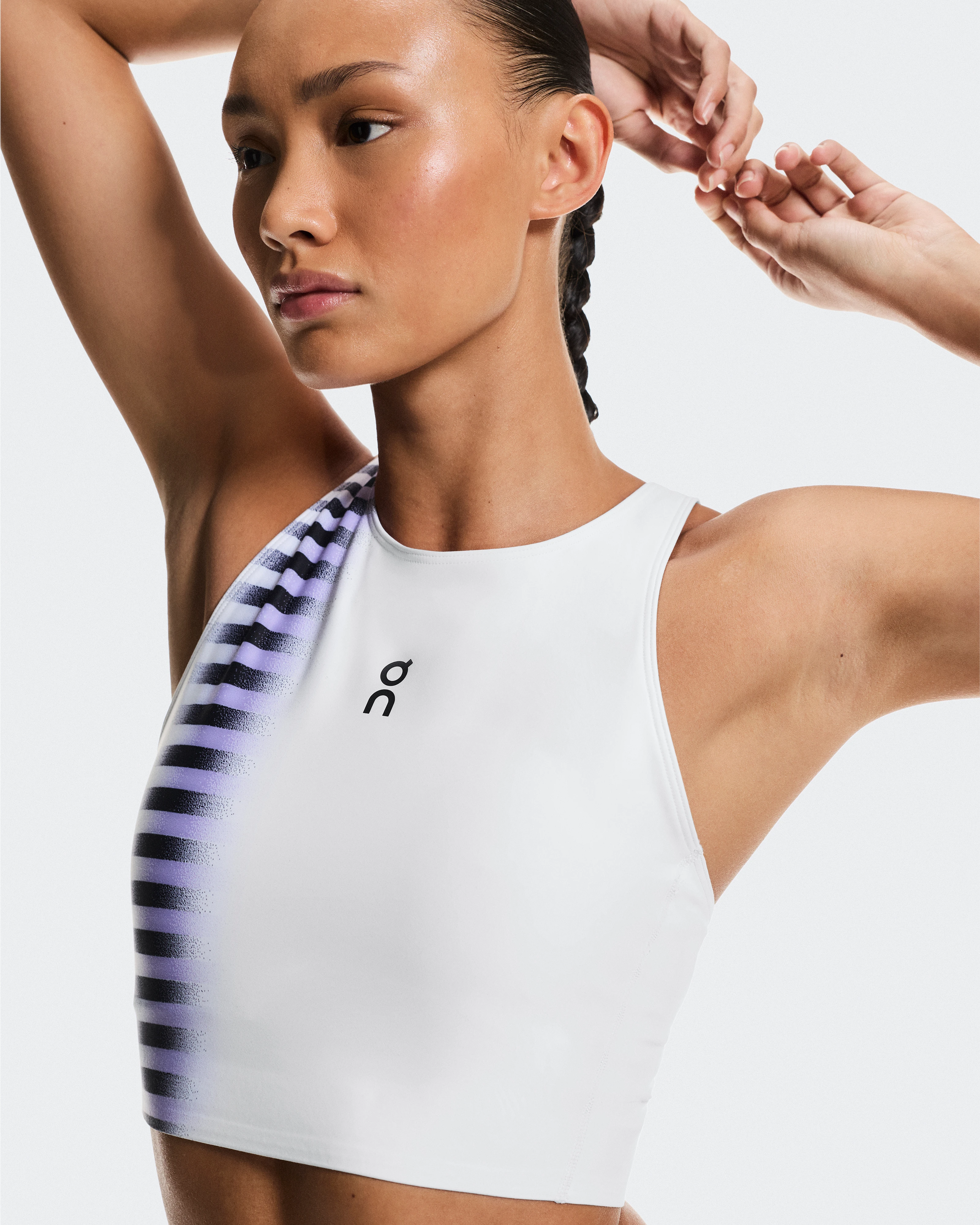 On Court Crop Top Edge White & Black Women Tops and t-shirts