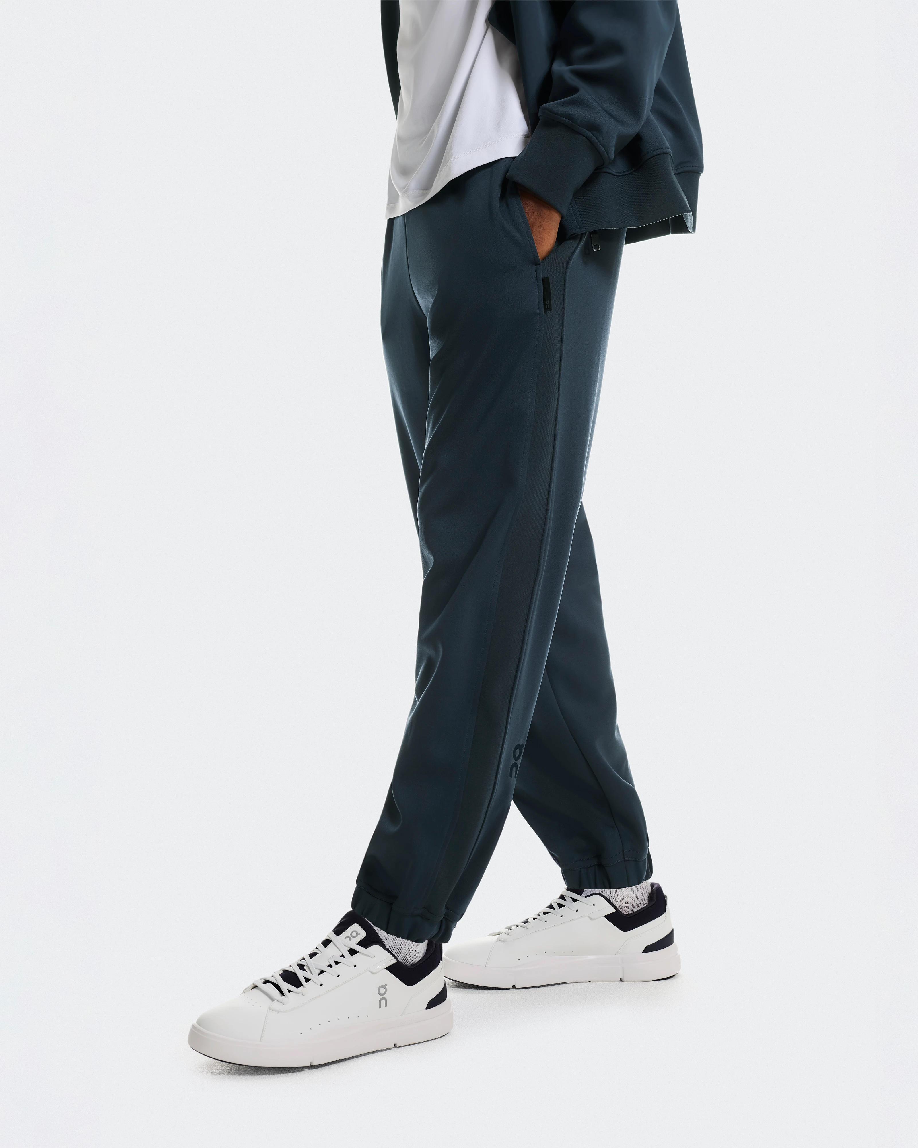 On Courtside Pants Midnight Men Pants