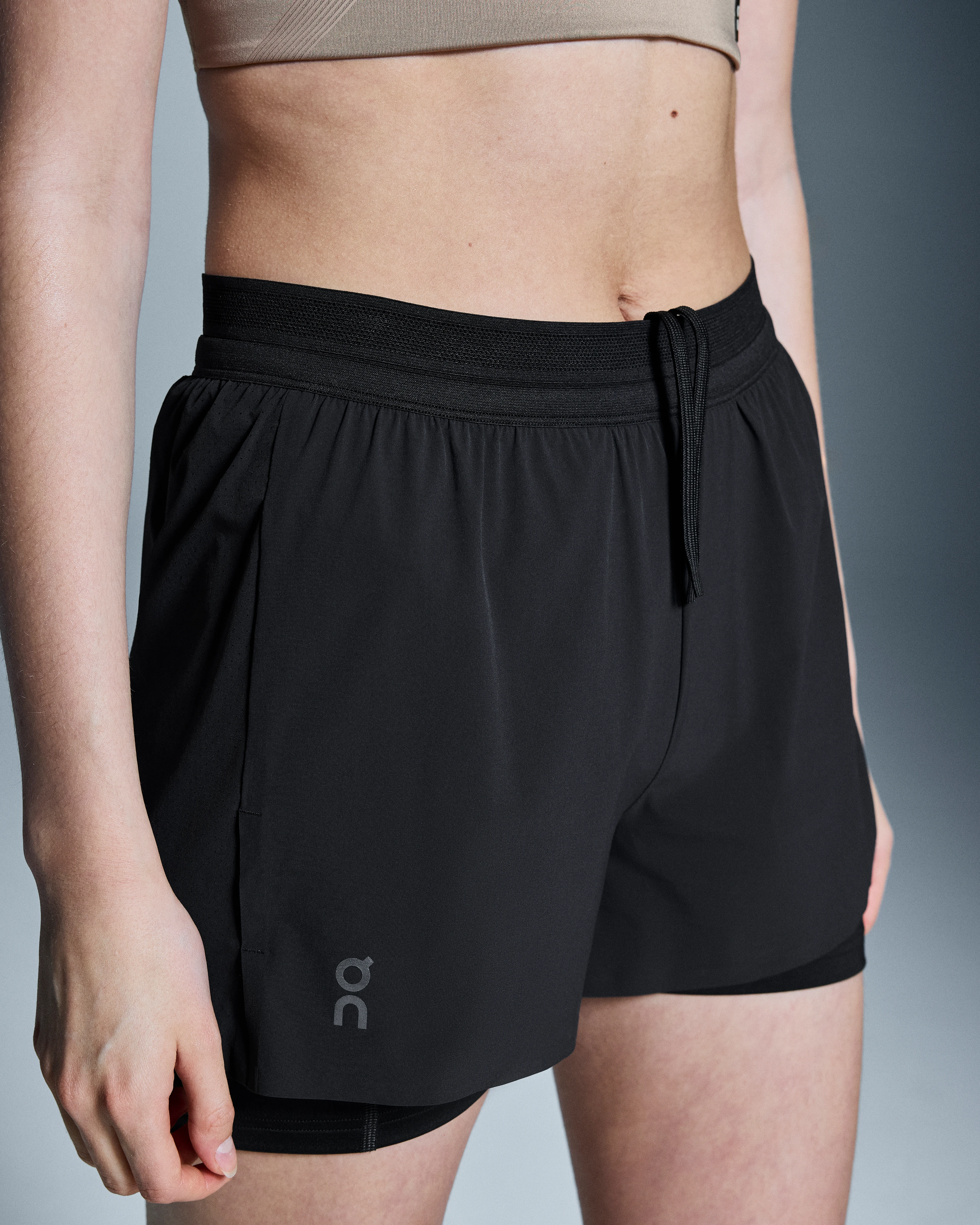 On 3" Performance 2/1 Shorts Black Women Shorts