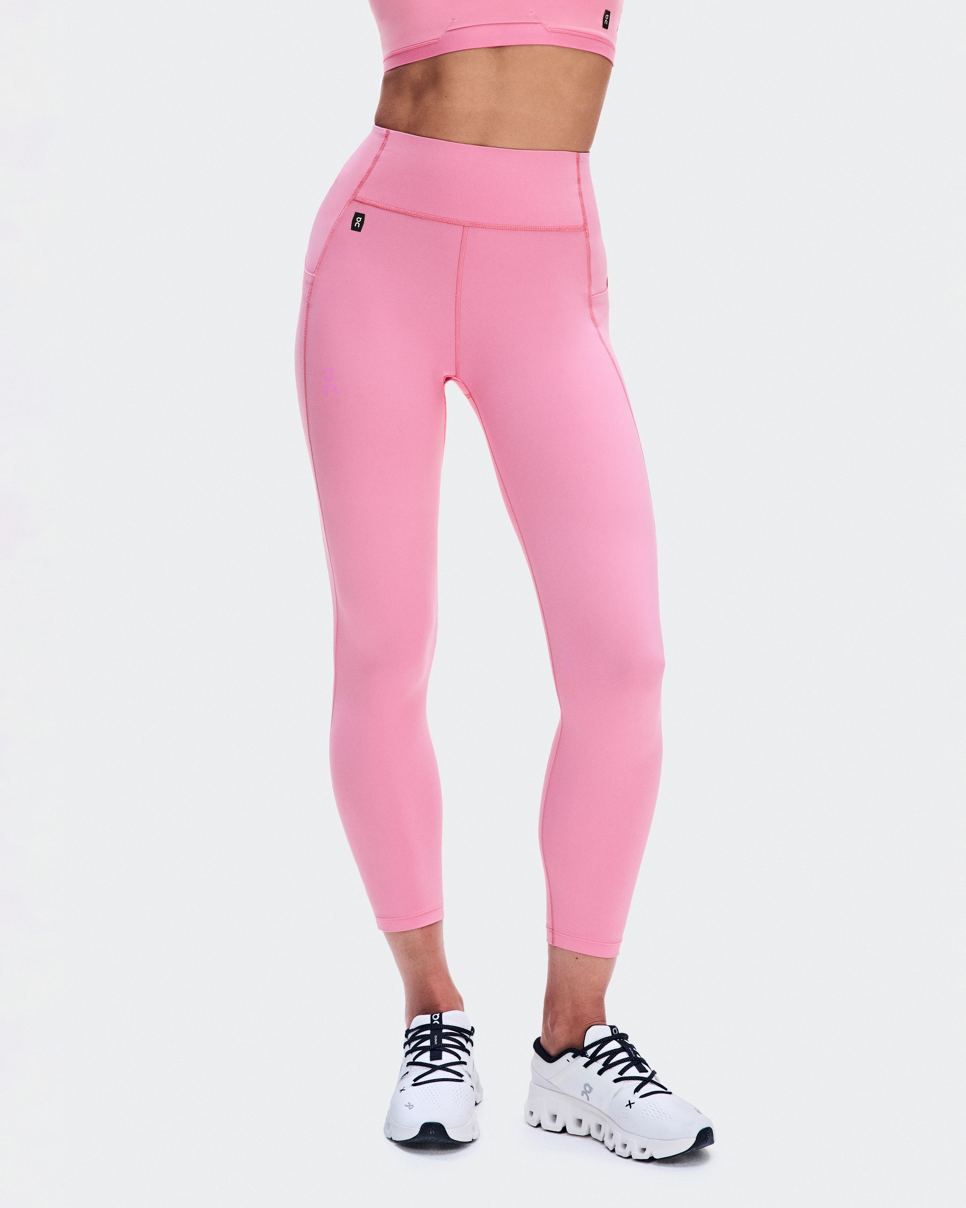 On Train Tights 7/8 Bubblegum Women Tights