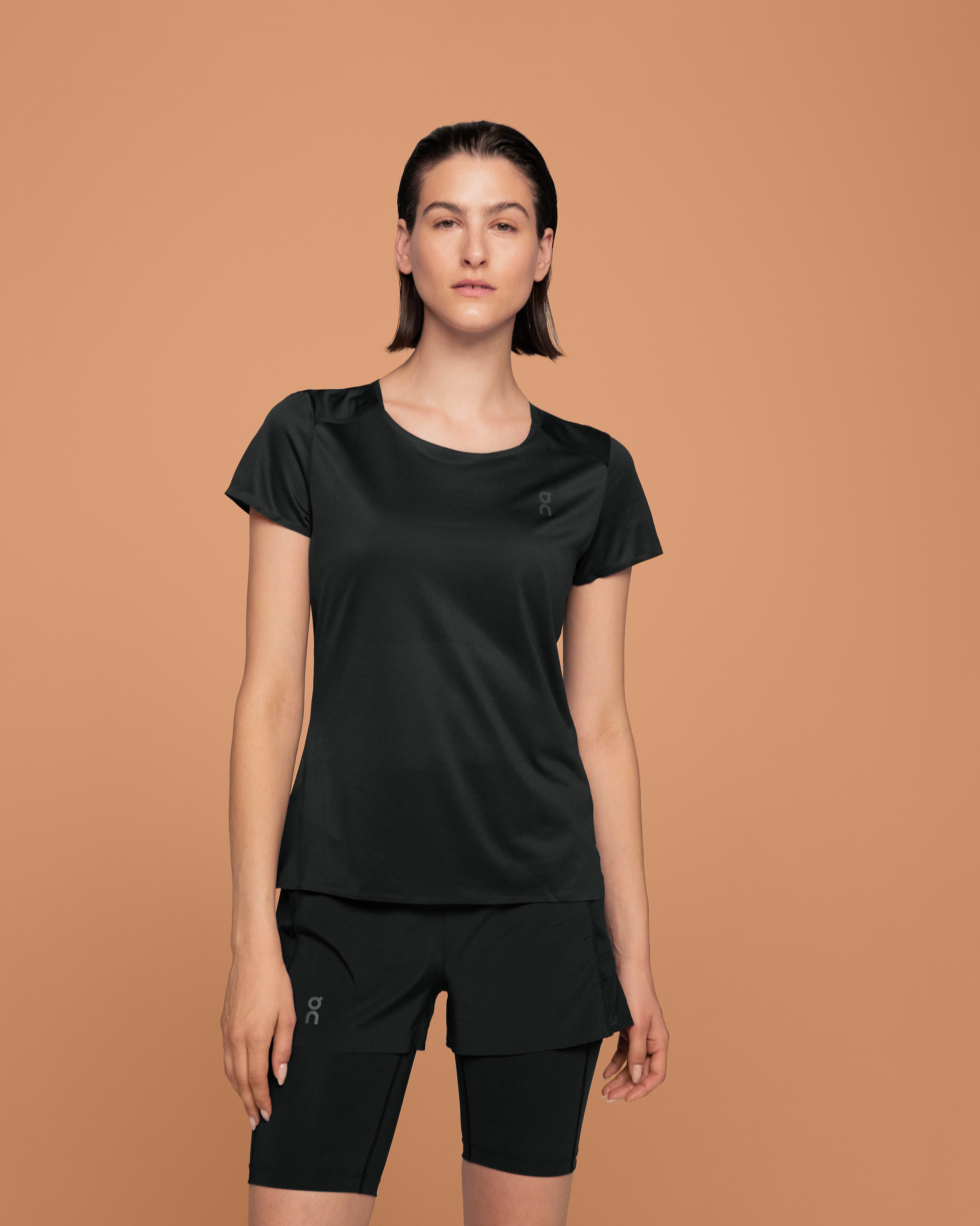 On Performance-T Black & Dark Women Tops and t-shirts
