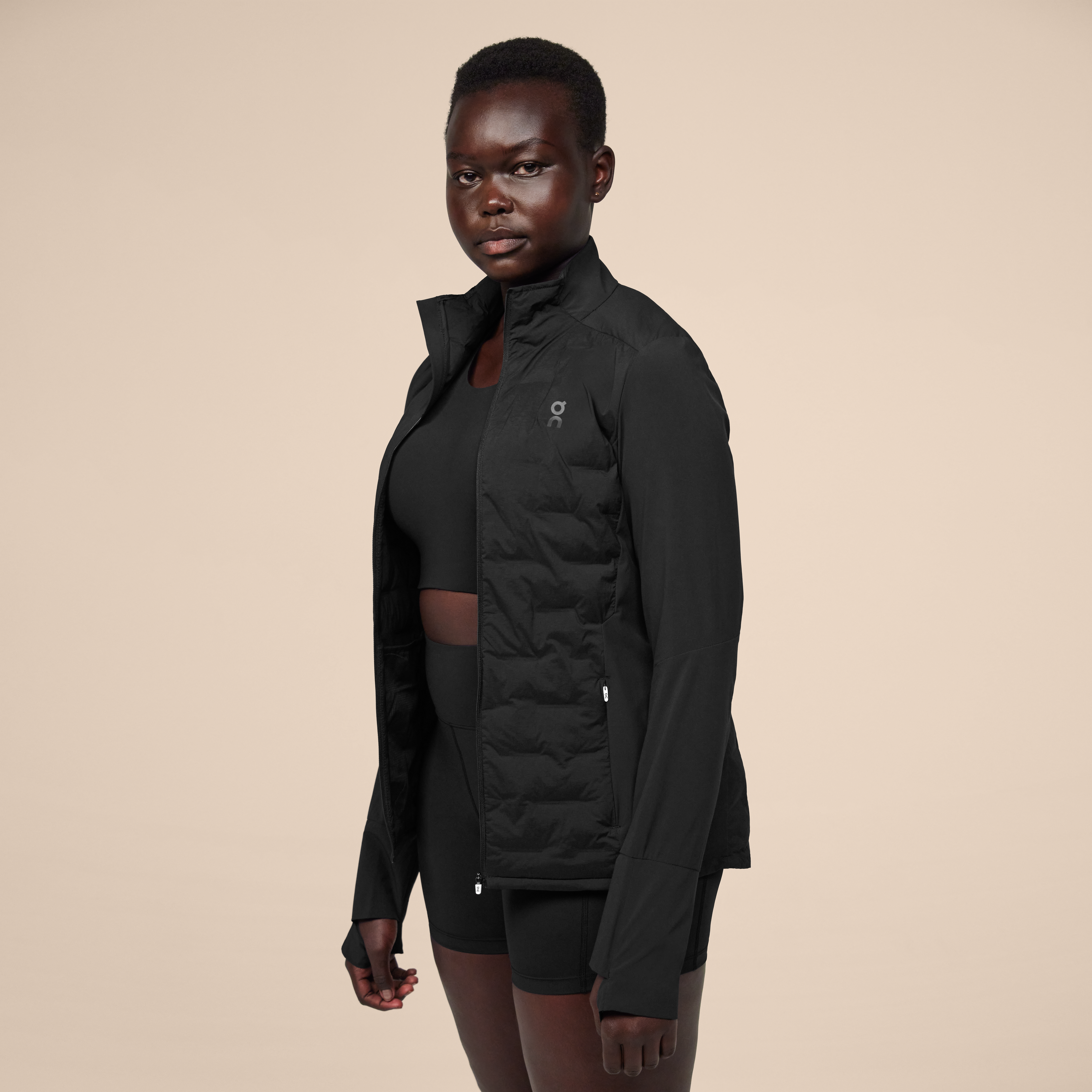 On Climate Jacket Black Women – Multi-purpose exploring, targeted insulation, moisture-wicking material Jackets