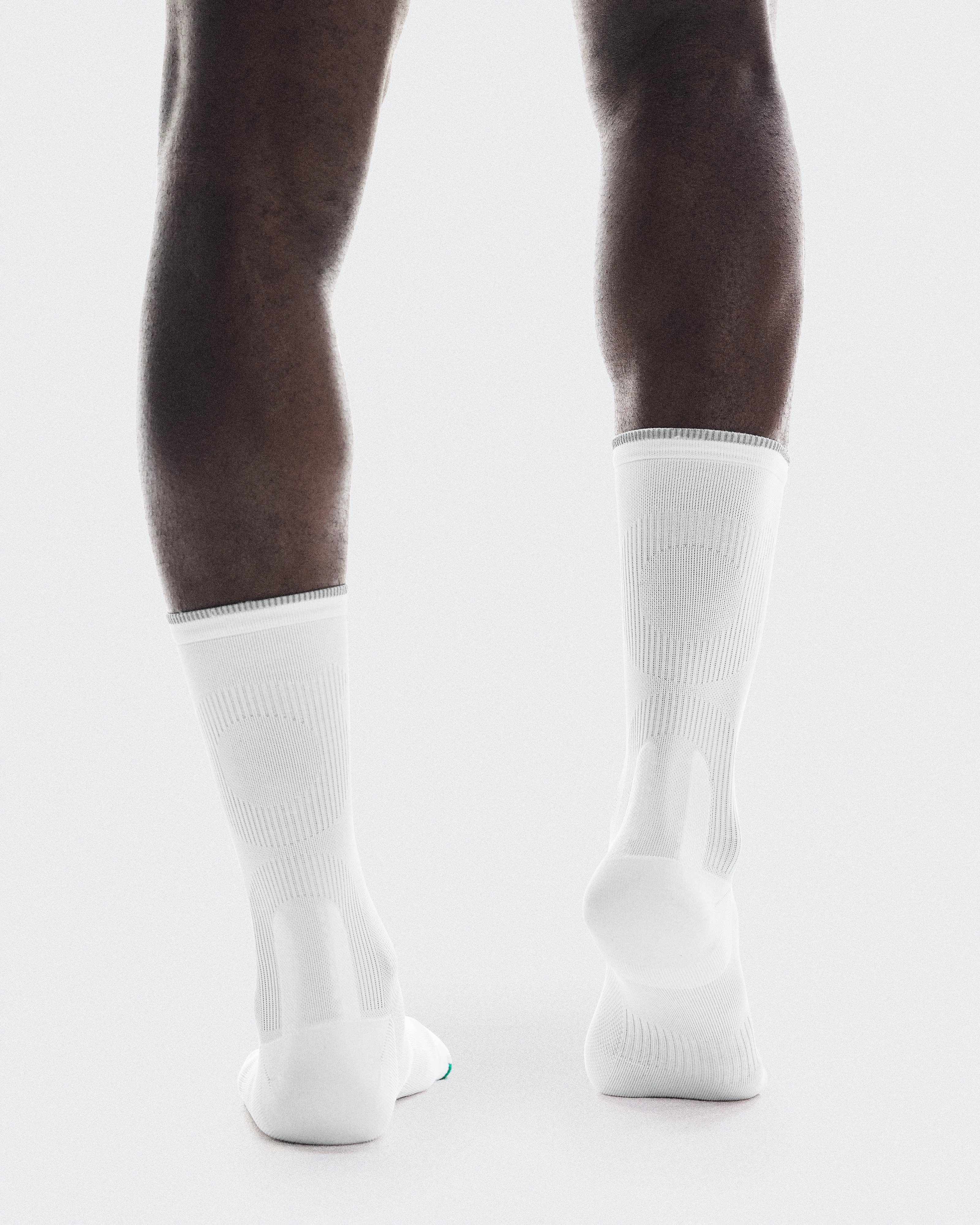 On Elite Run Sock High White & Ivory Unisex Socks