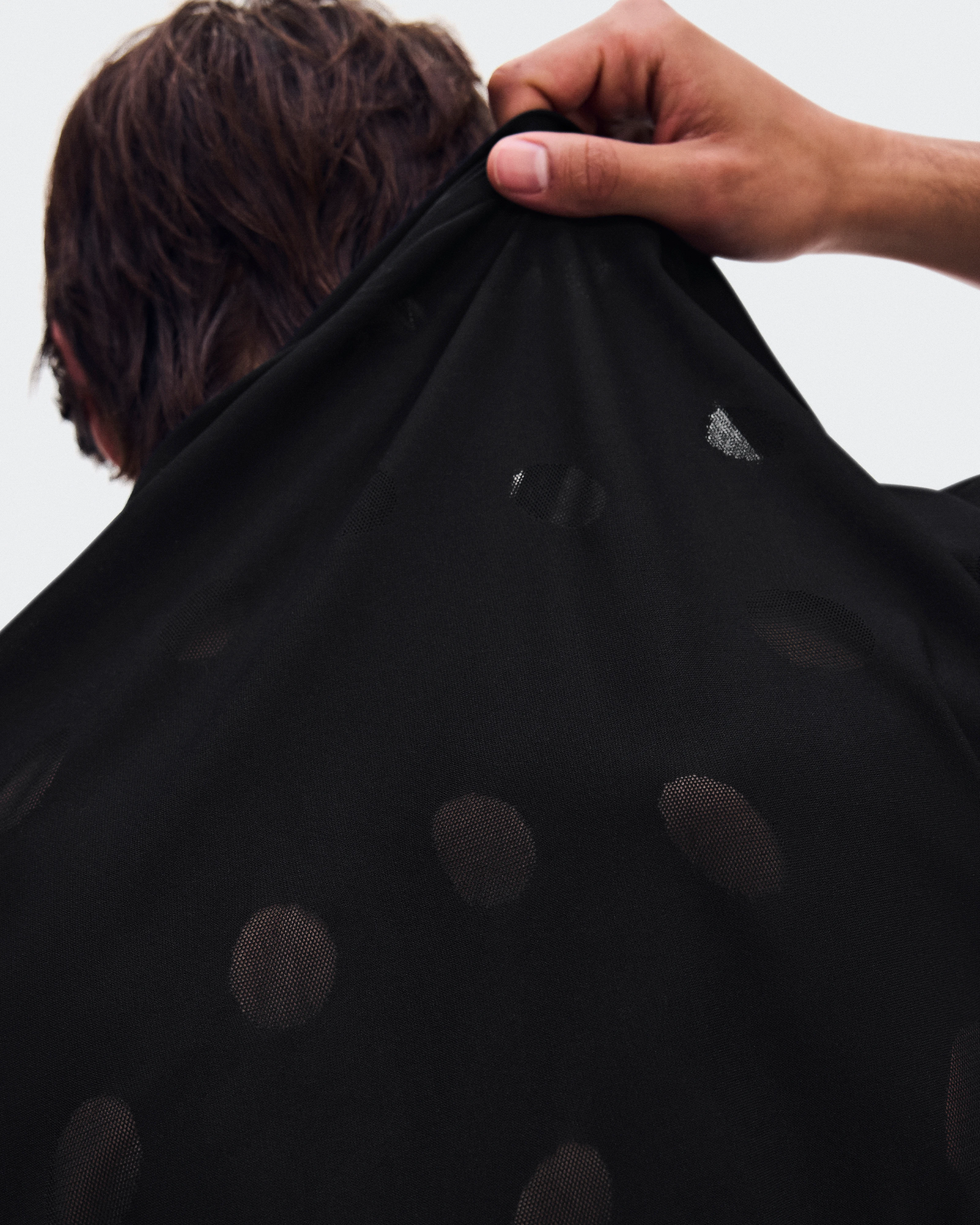 On Zero-T Breathe Black Men Tops and t-shirts