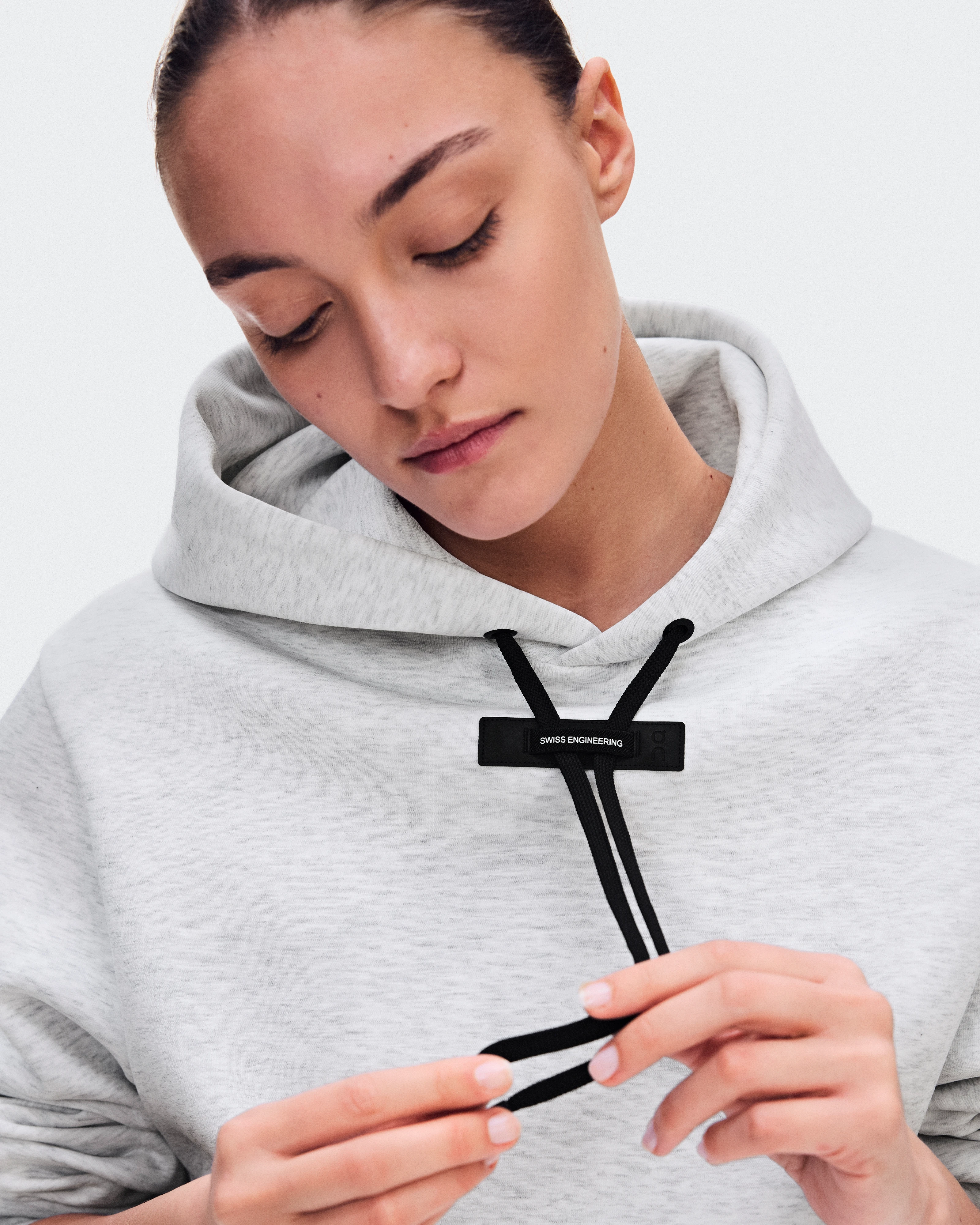 On Focus Tech Hoodie Crater Women Hoodies and sweatshirts
