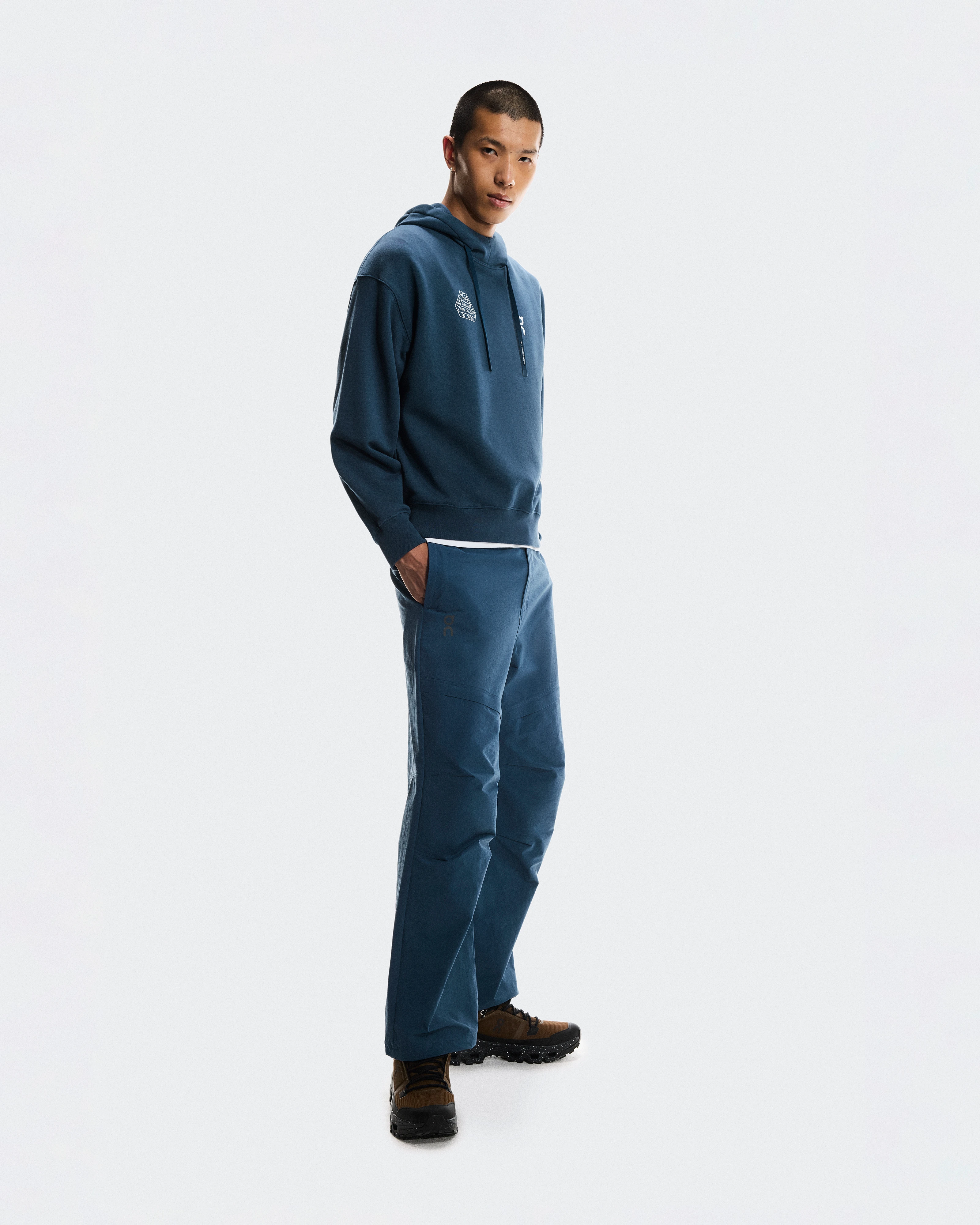 On Trek Pants BEAMS REI Pacific Men Pants