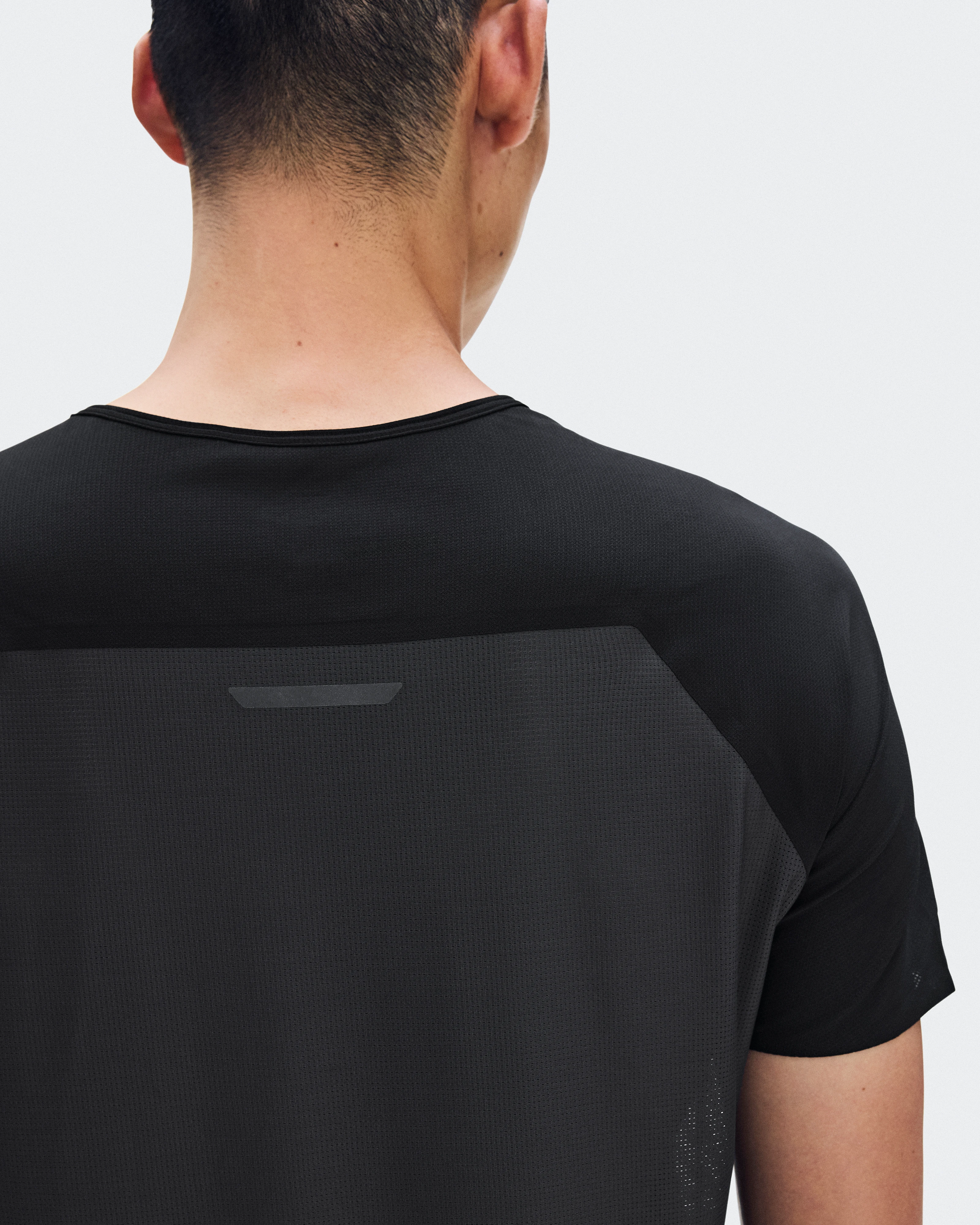 On Performance-T Black & Eclipse Men Tops and t-shirts