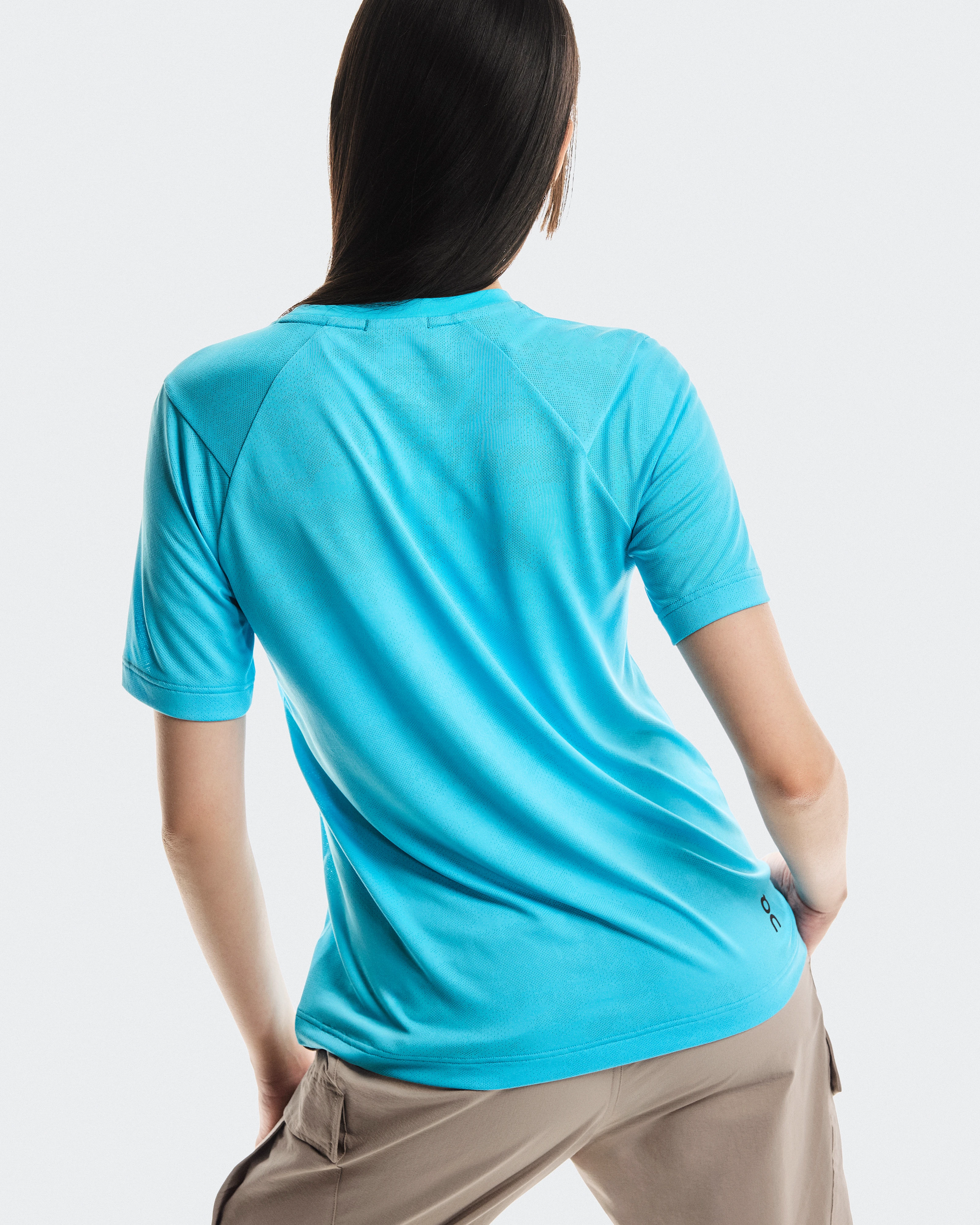 On Trail-T Horizon Women Tops and t-shirts