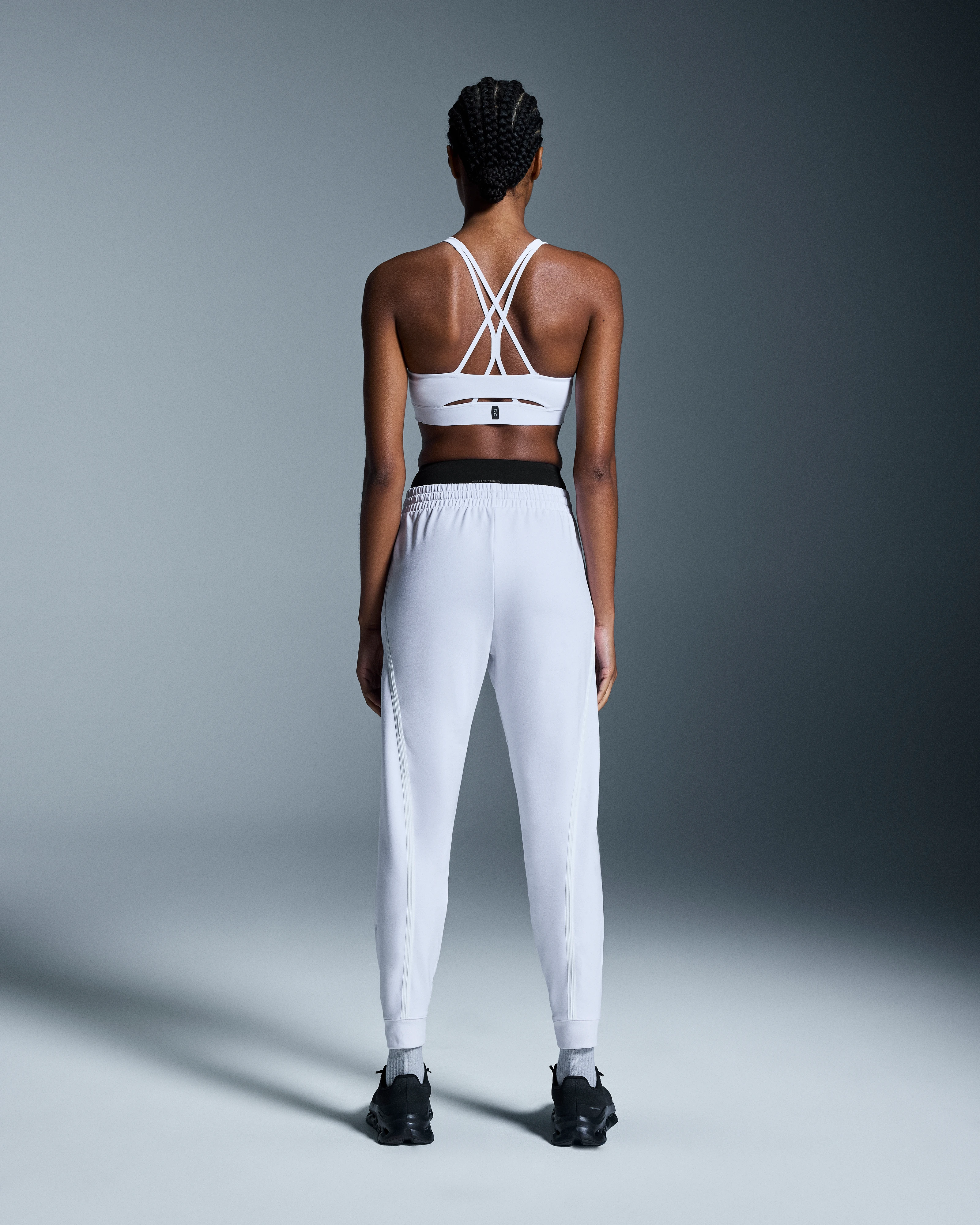 On Studio Joggers White Women Pants