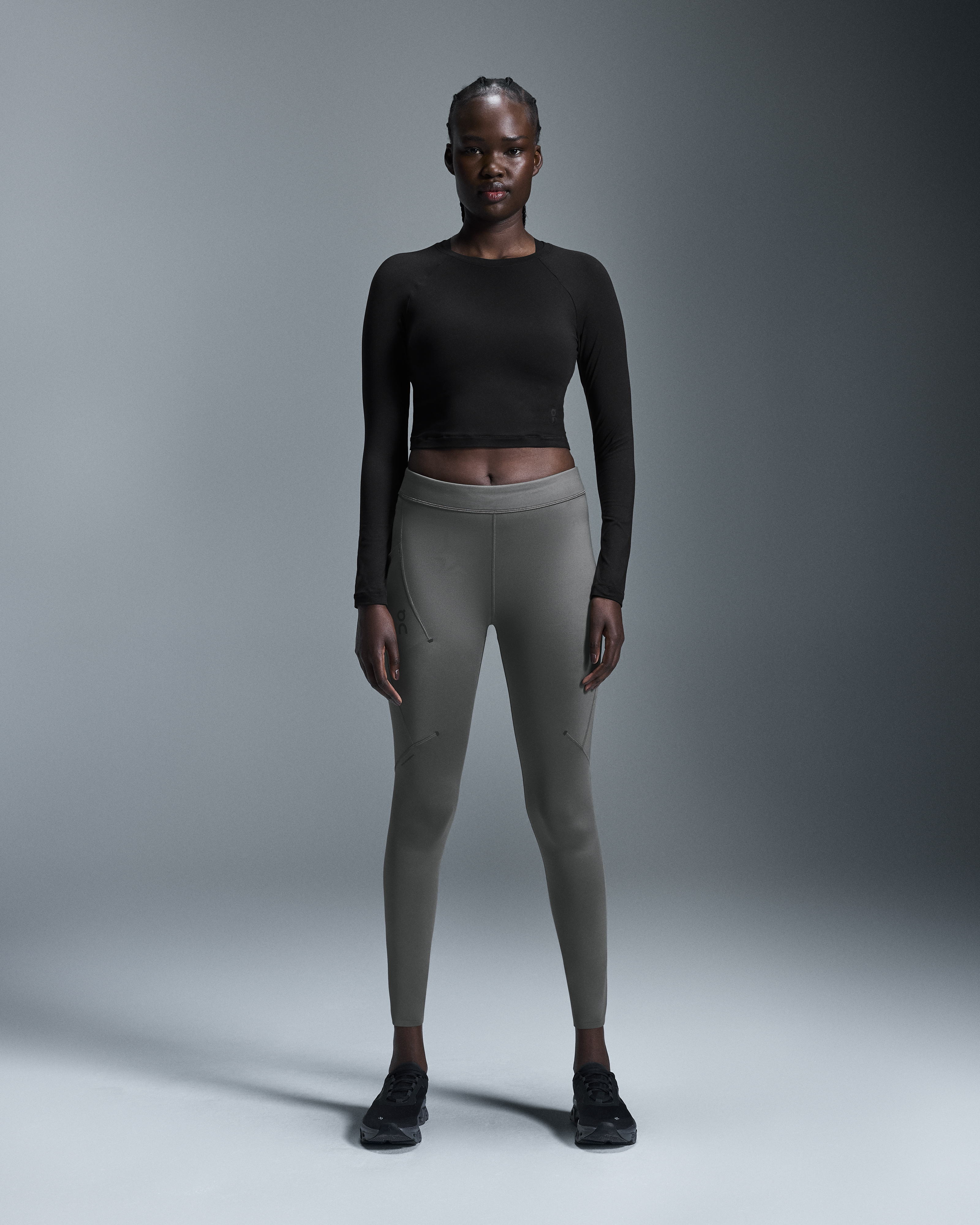 Studio Long-T Crop Long-Sleeve Shirt in Black