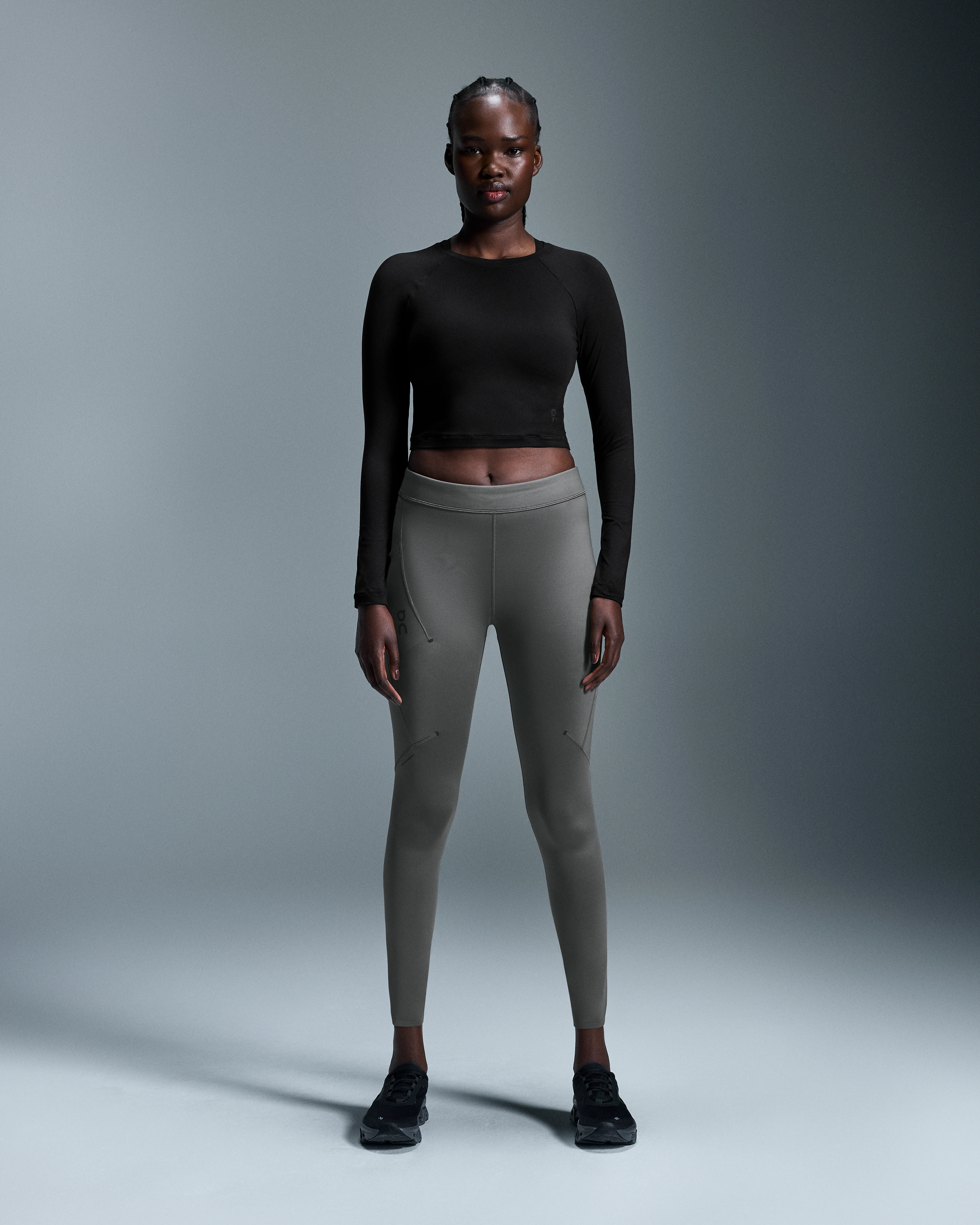On Studio Long-T Crop Black Women Tops and t-shirts