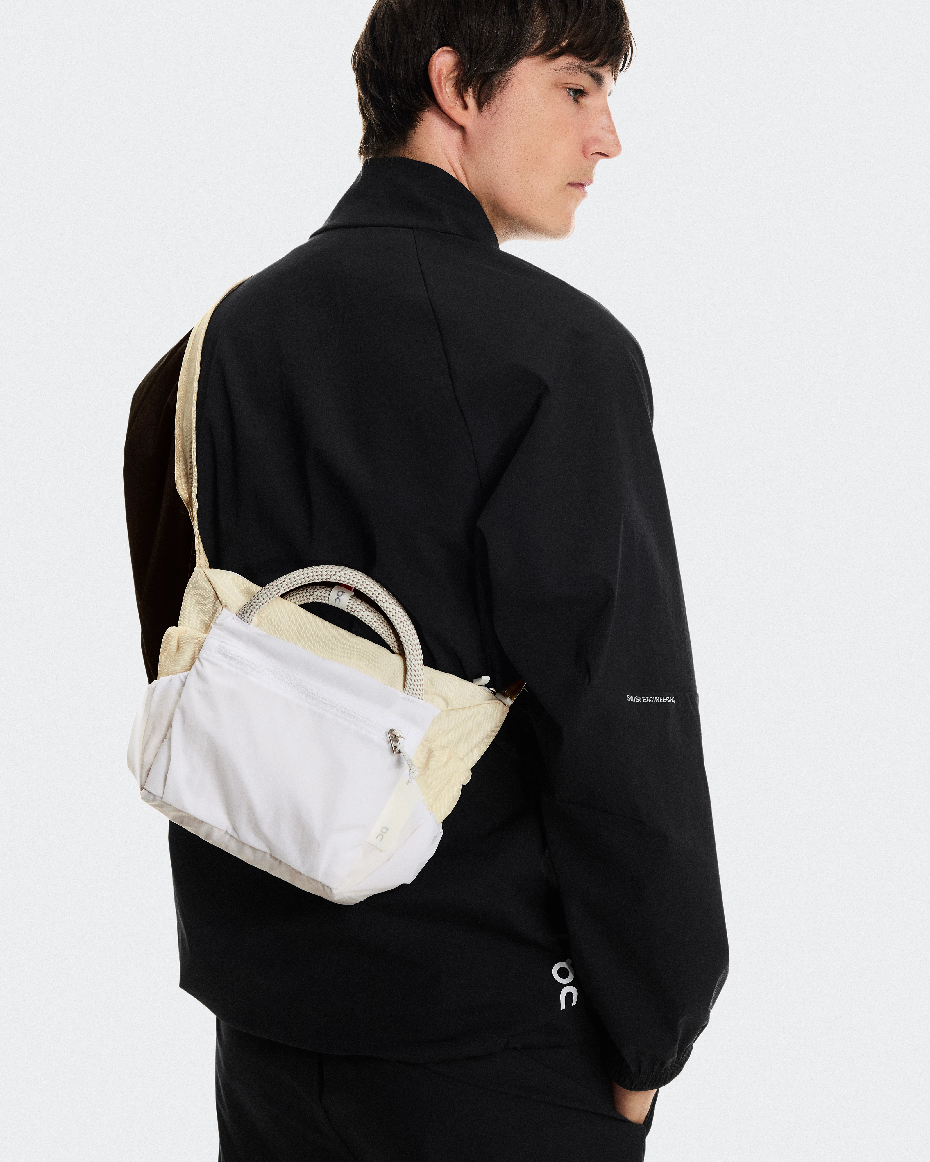 On Track Pack Mini Elite Cream & White Unisex Bags
