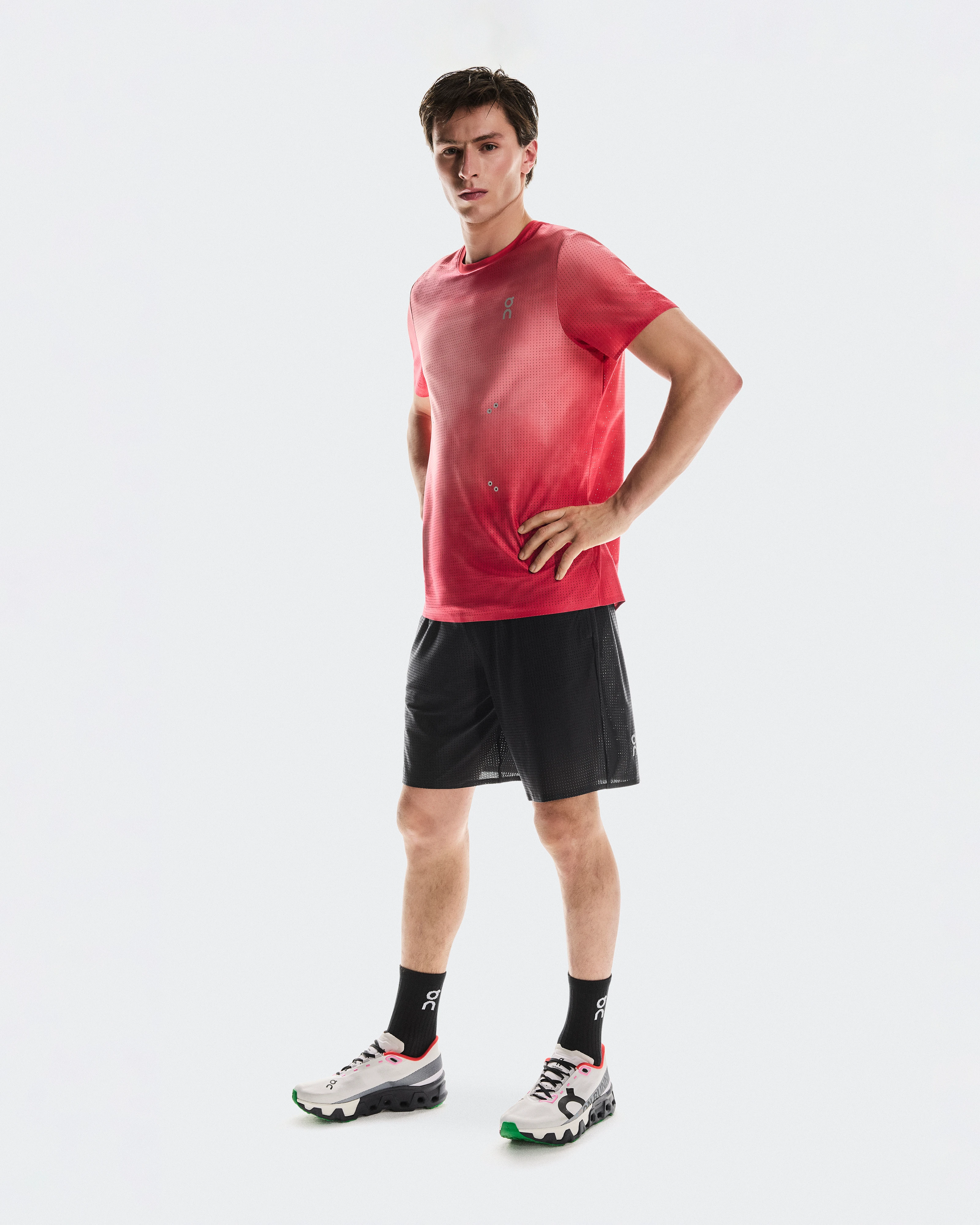 On Pace Mesh Shorts Black Men Shorts