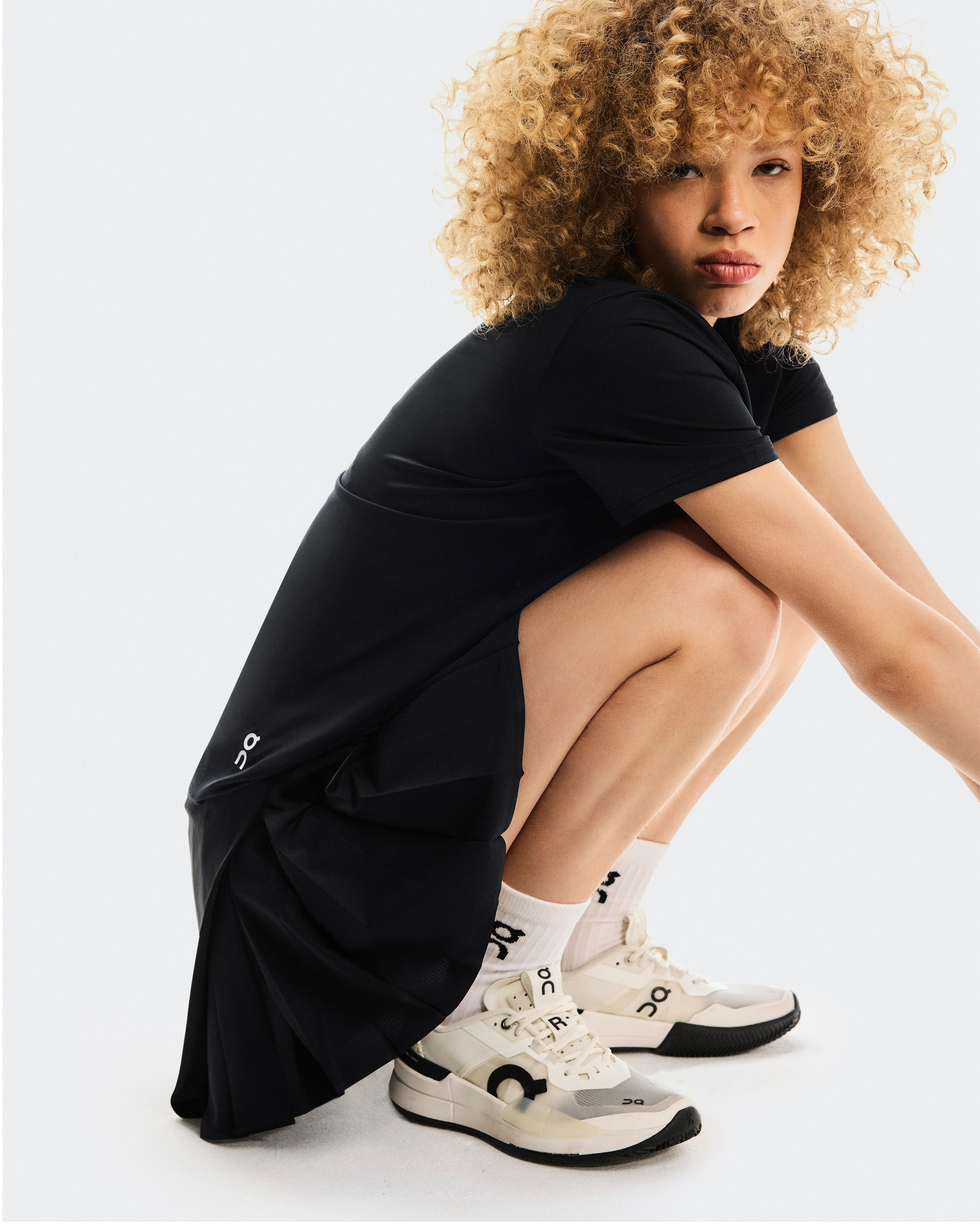 On Court Skirt Side Pleat Black Women Skirts