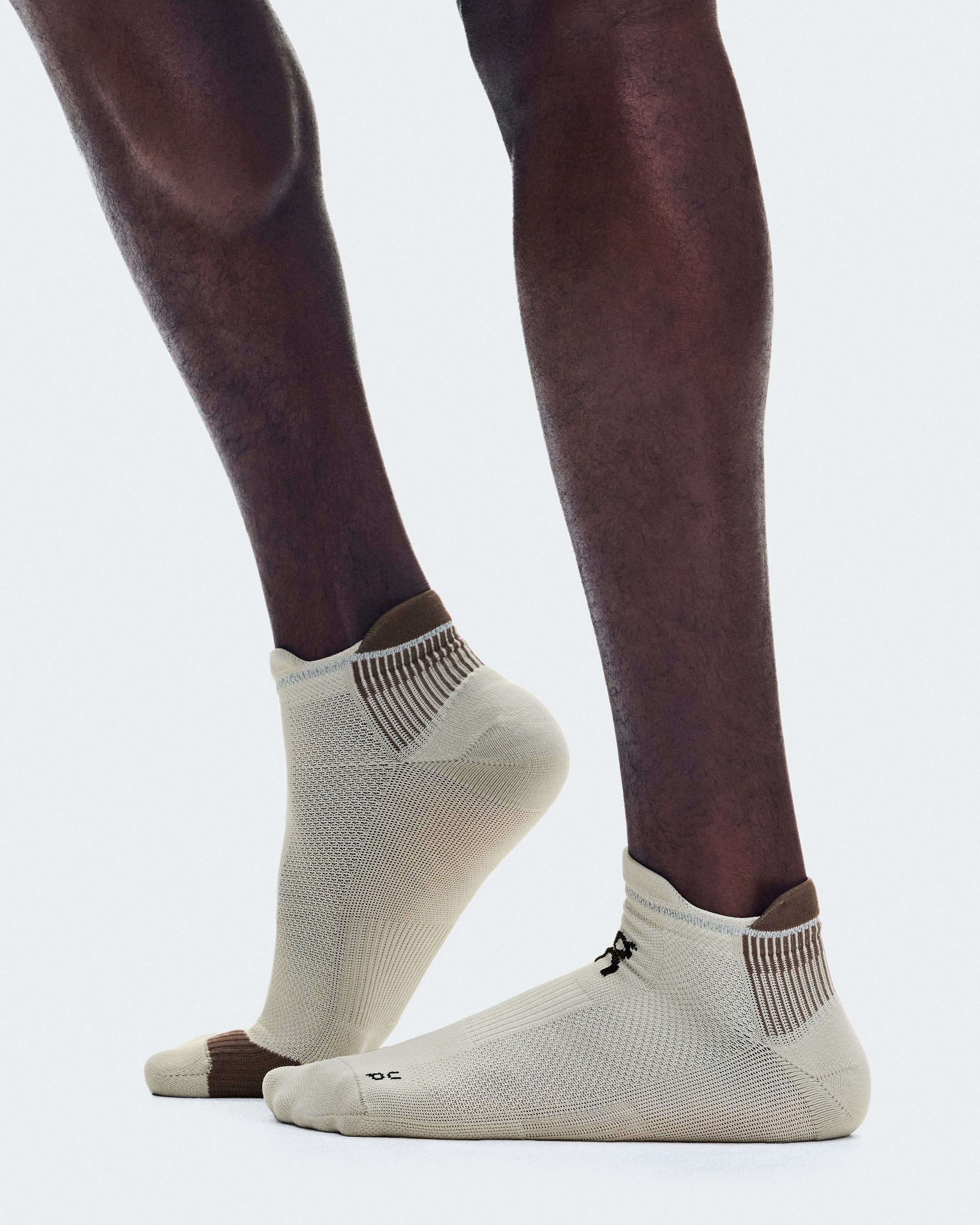 On Performance Run Sock Low Brume & Clove Unisex Socks