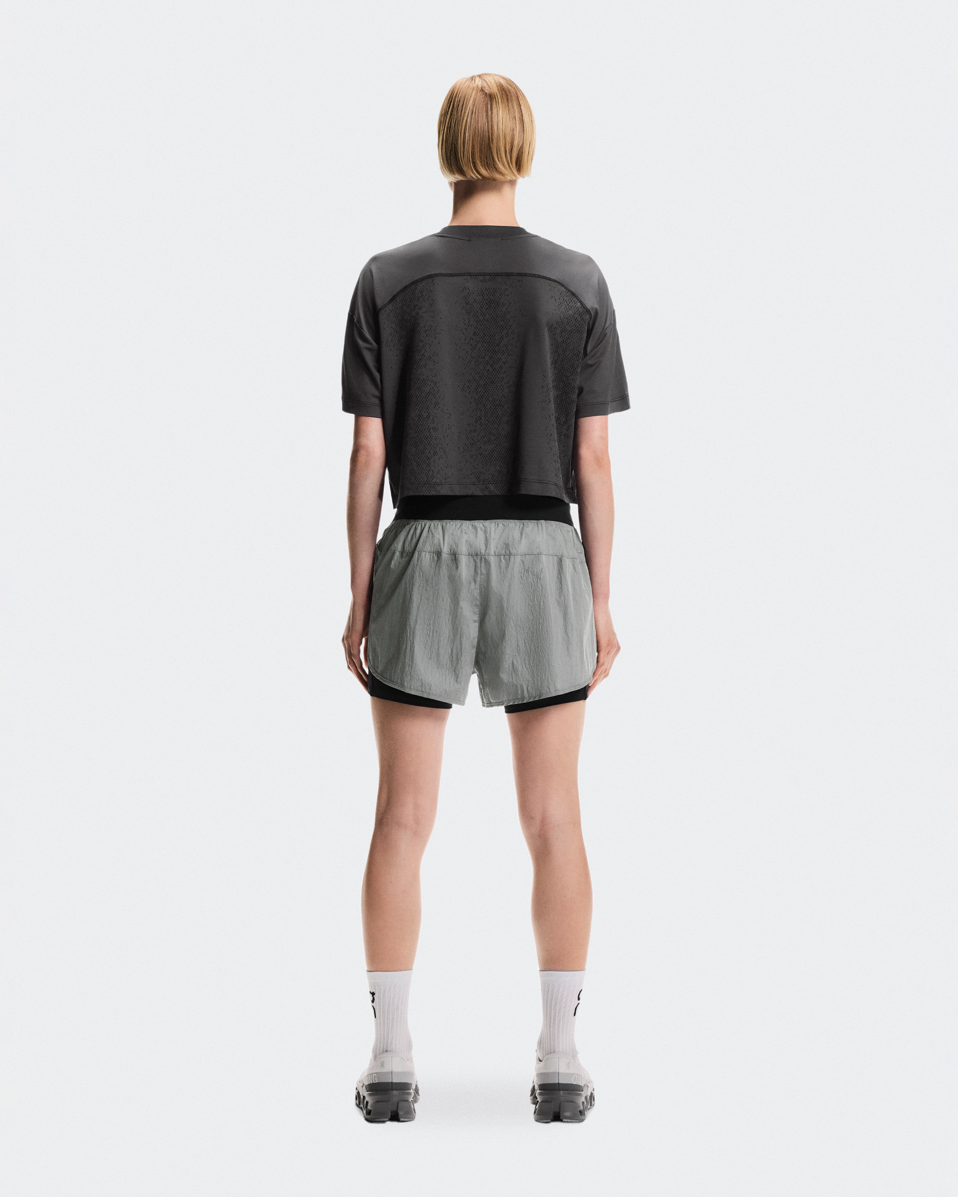 On Performance Volt-T Iron Women Tops and t-shirts