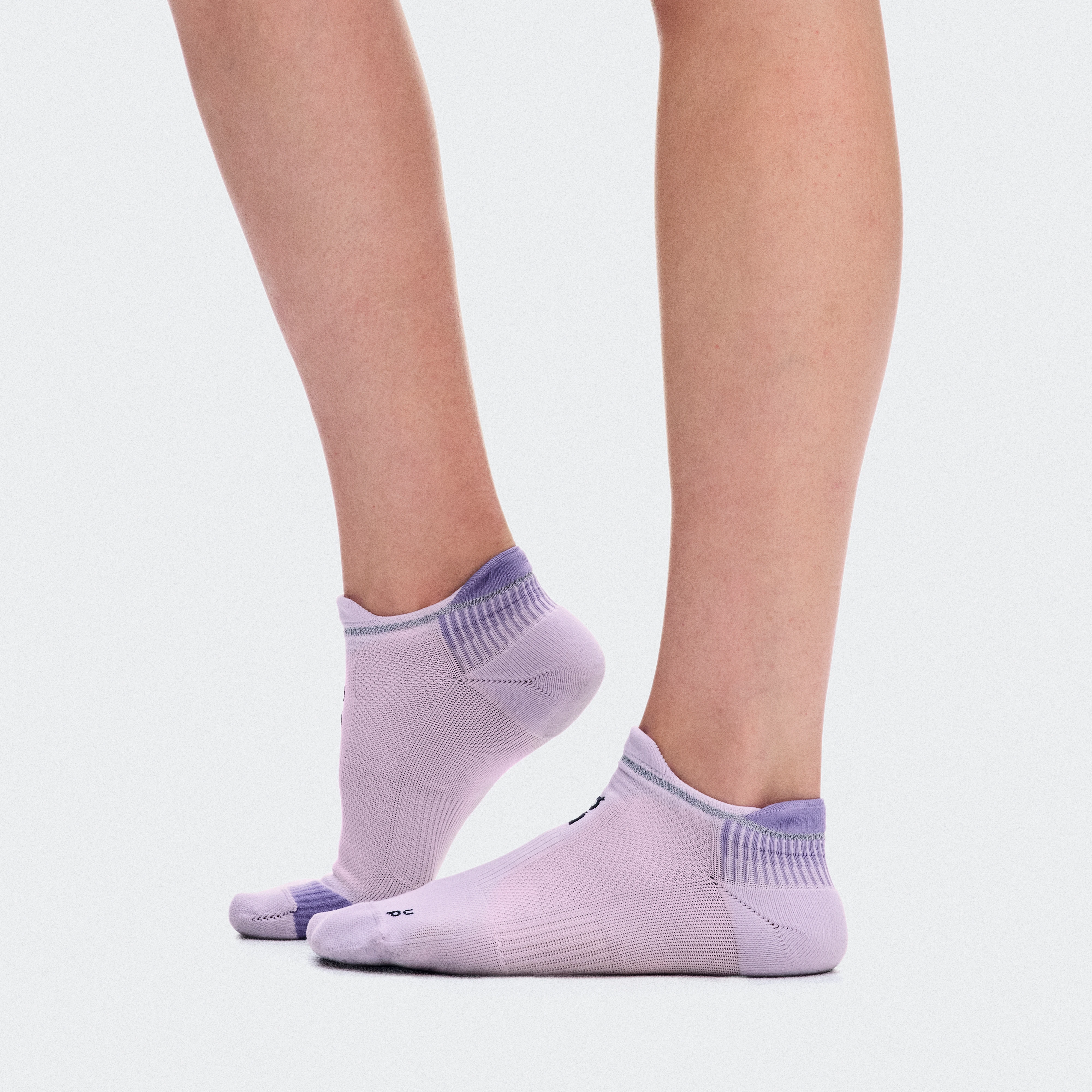 On Performance Run Sock Low Foxglove & Mallow Unisex – Performance running, breathable, cushioning Socks