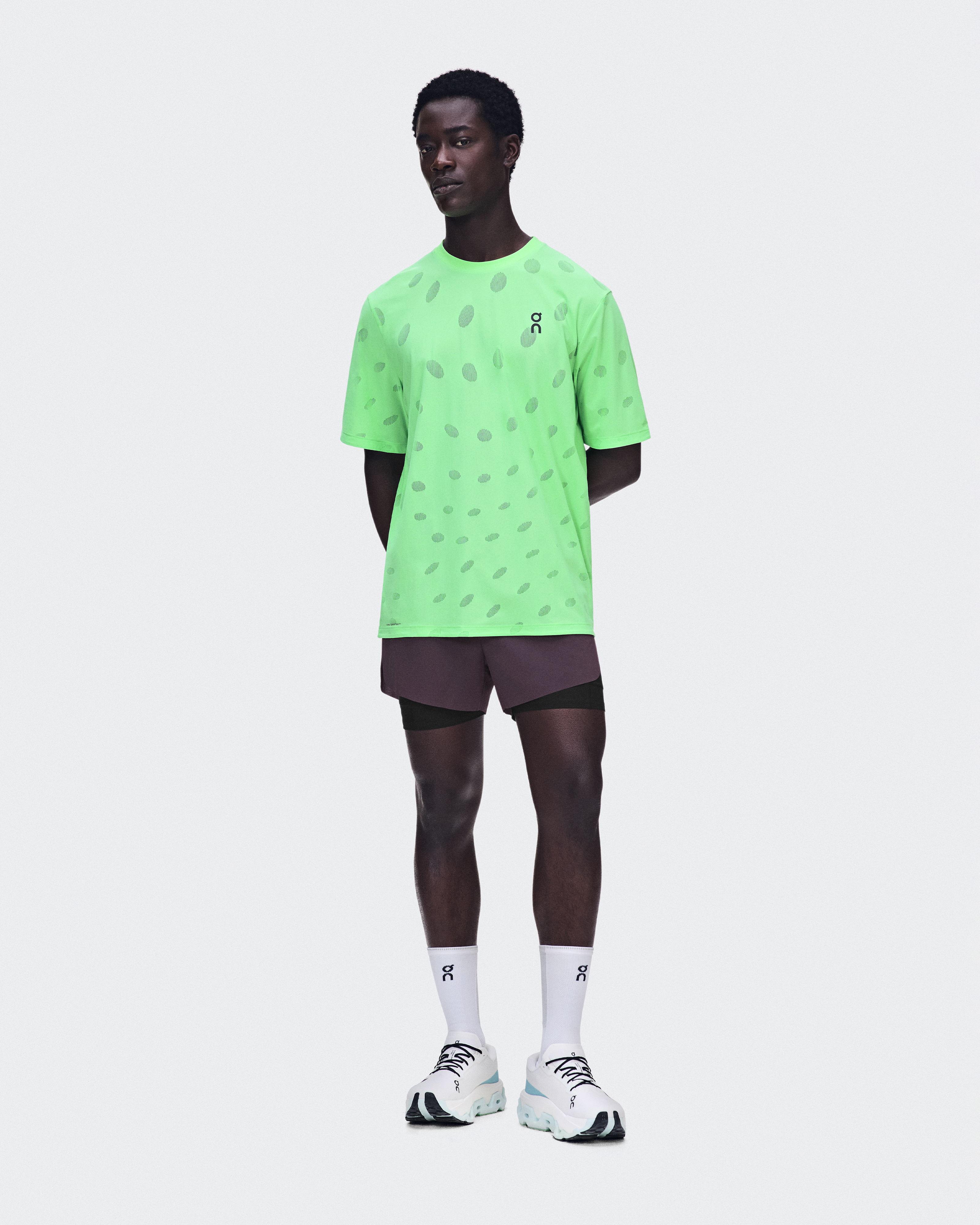 Zero 2-in-1 Shorts in Urchin/Black