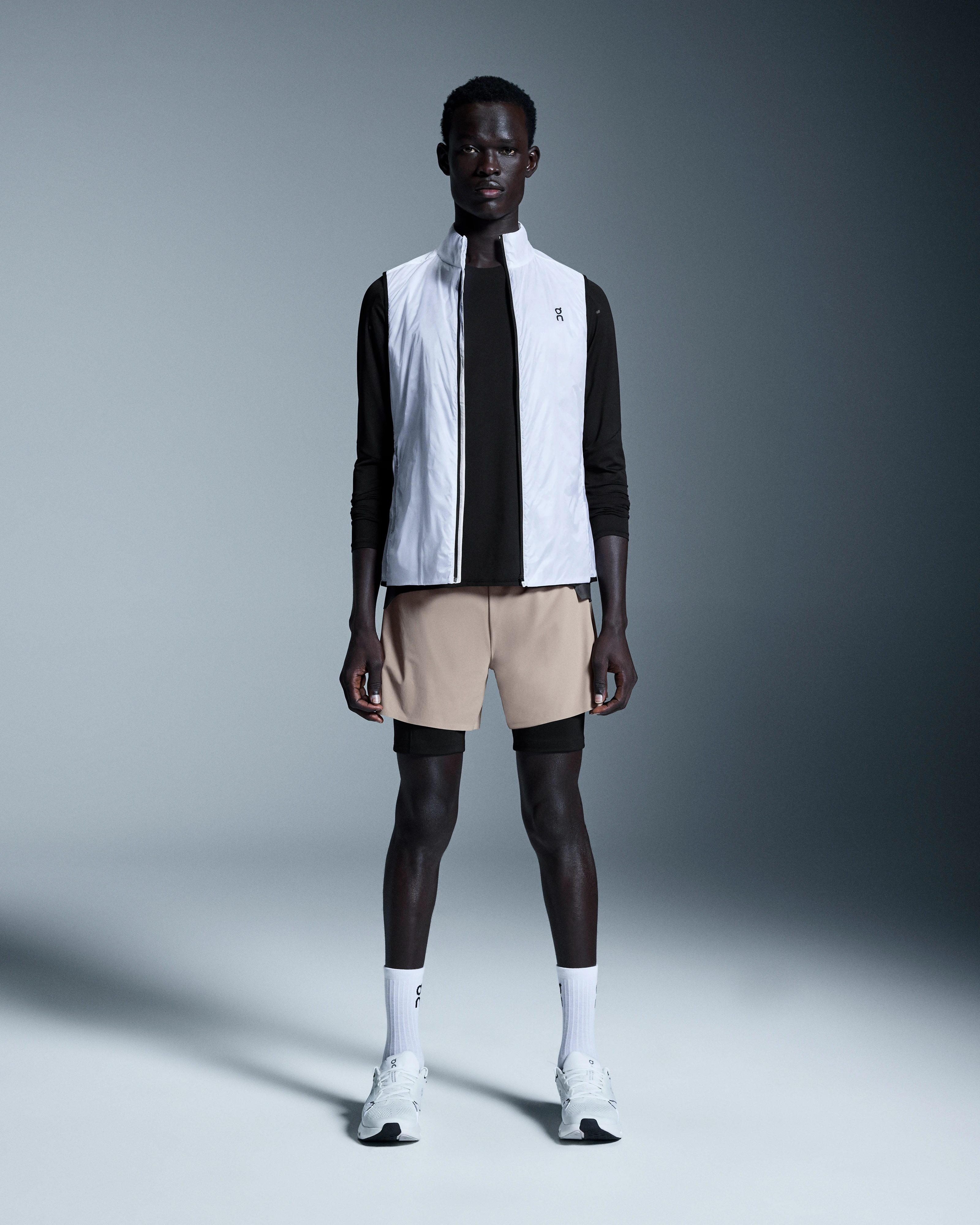 On 5" Performance 2/1 Shorts Cinder & Black Men Shorts