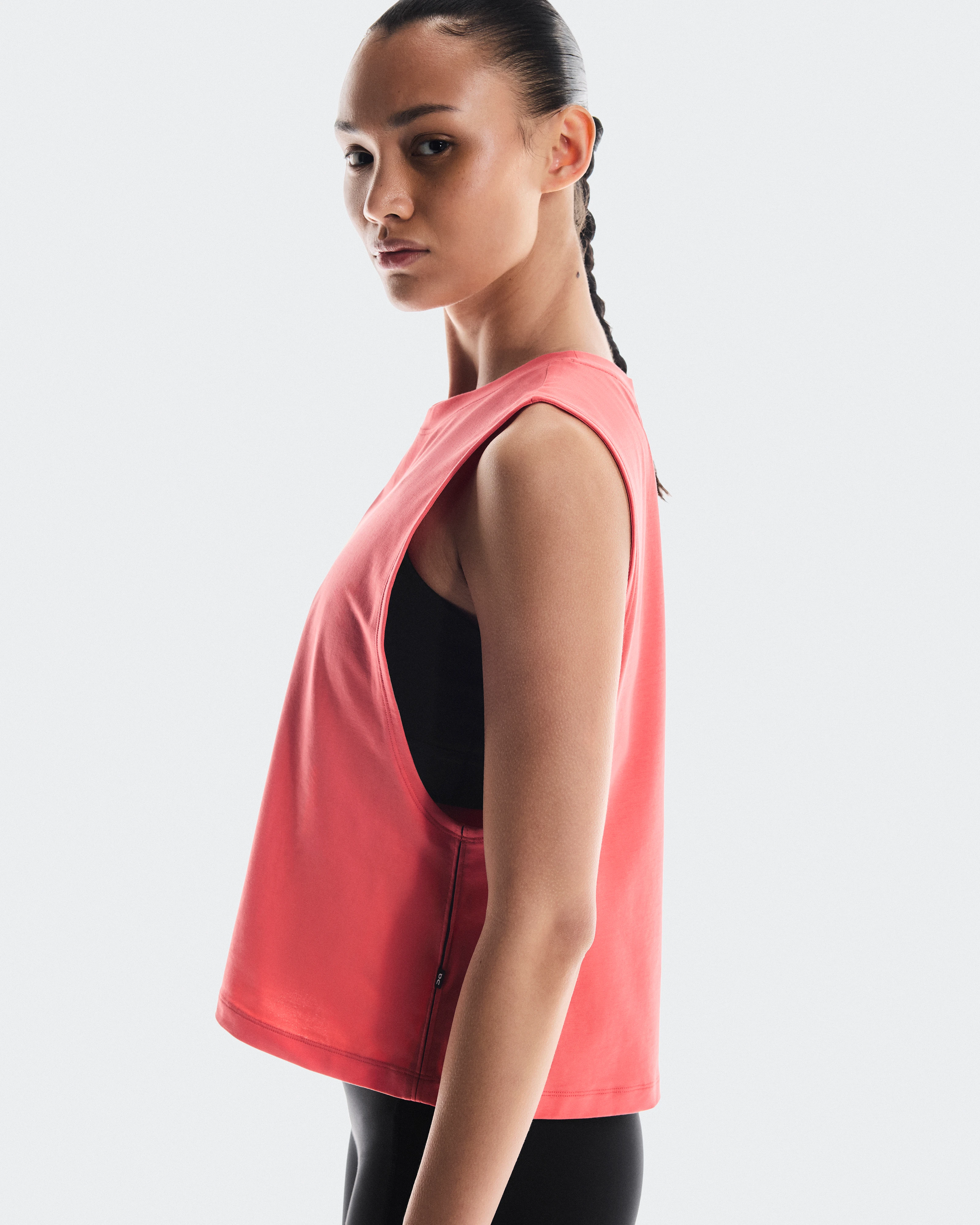 On Focus Crop Coral Women Tops and t-shirts