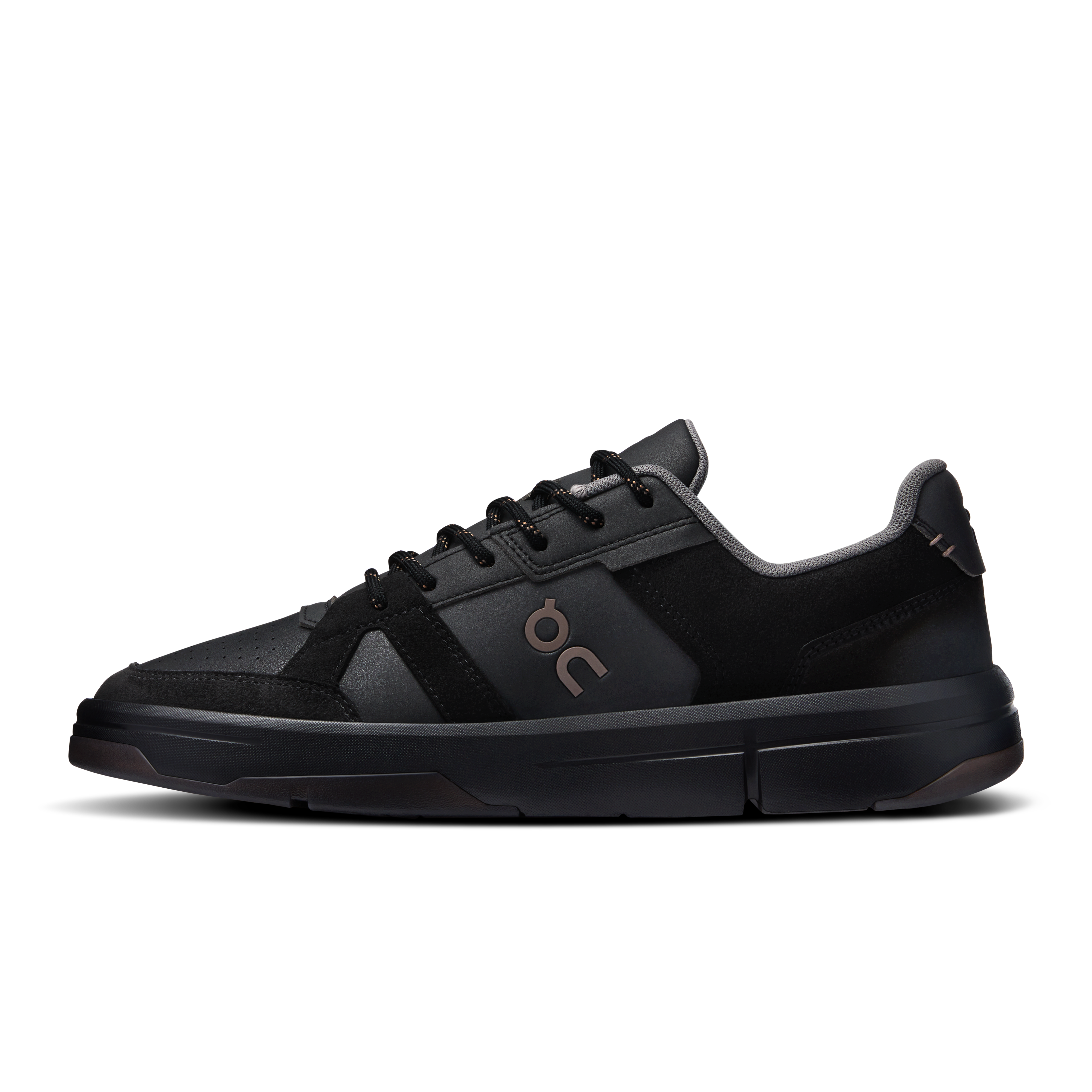 On THE ROGER Clubhouse Black & Ash Men Active life Shoes