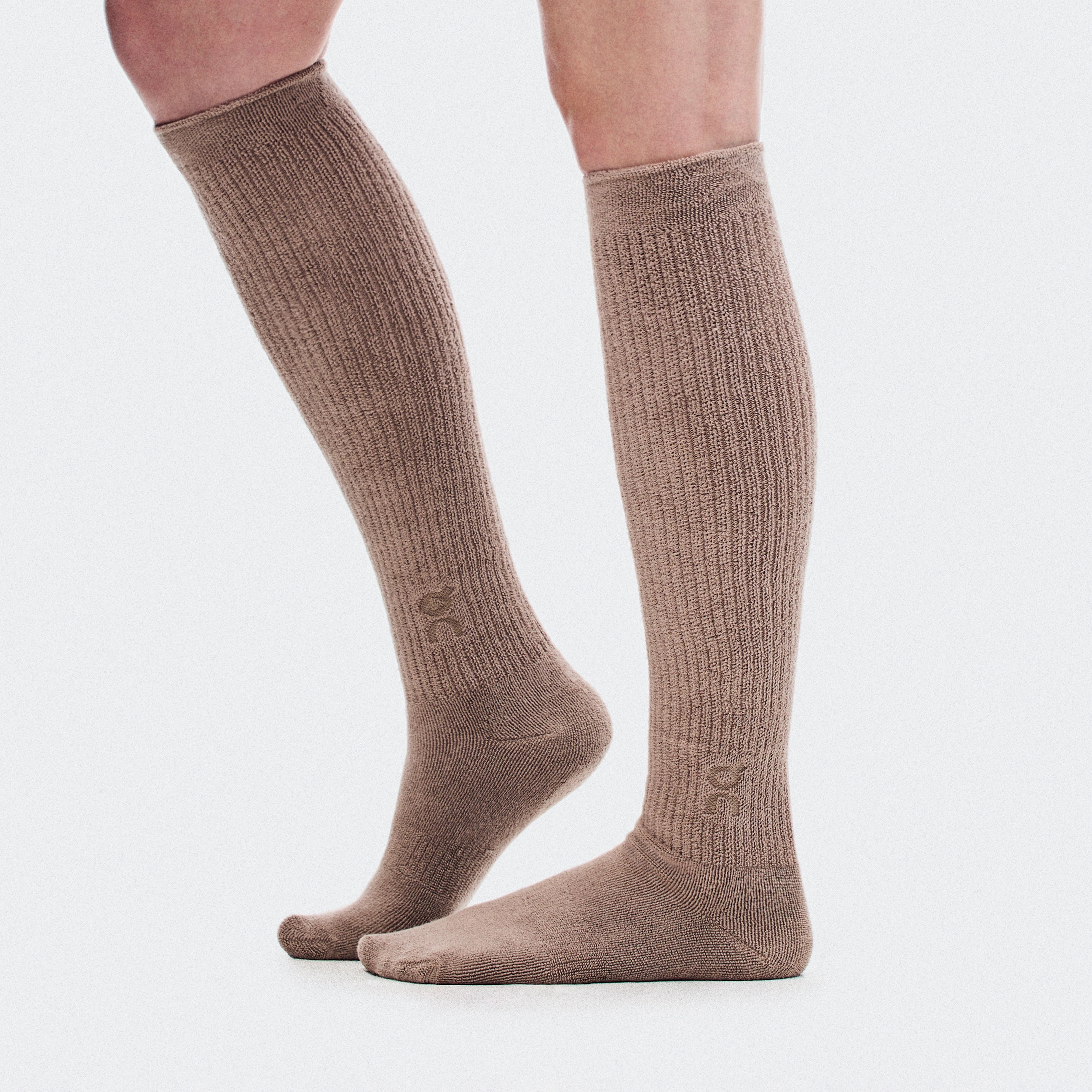 On Terry Sock Knee High Clay Unisex – All-day comfort, lifestyle, arch support Socks