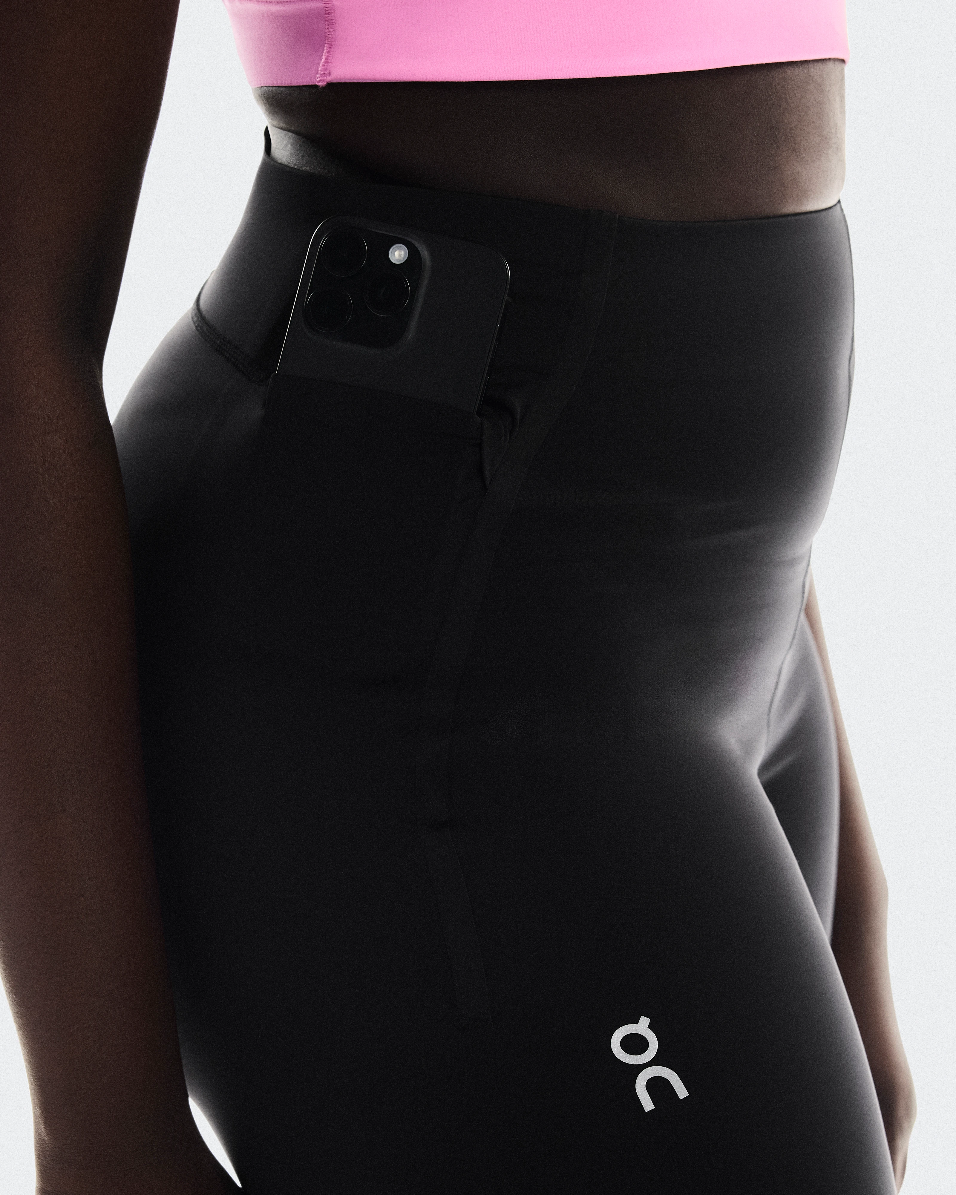 On Train Tights Short Black Women Tights