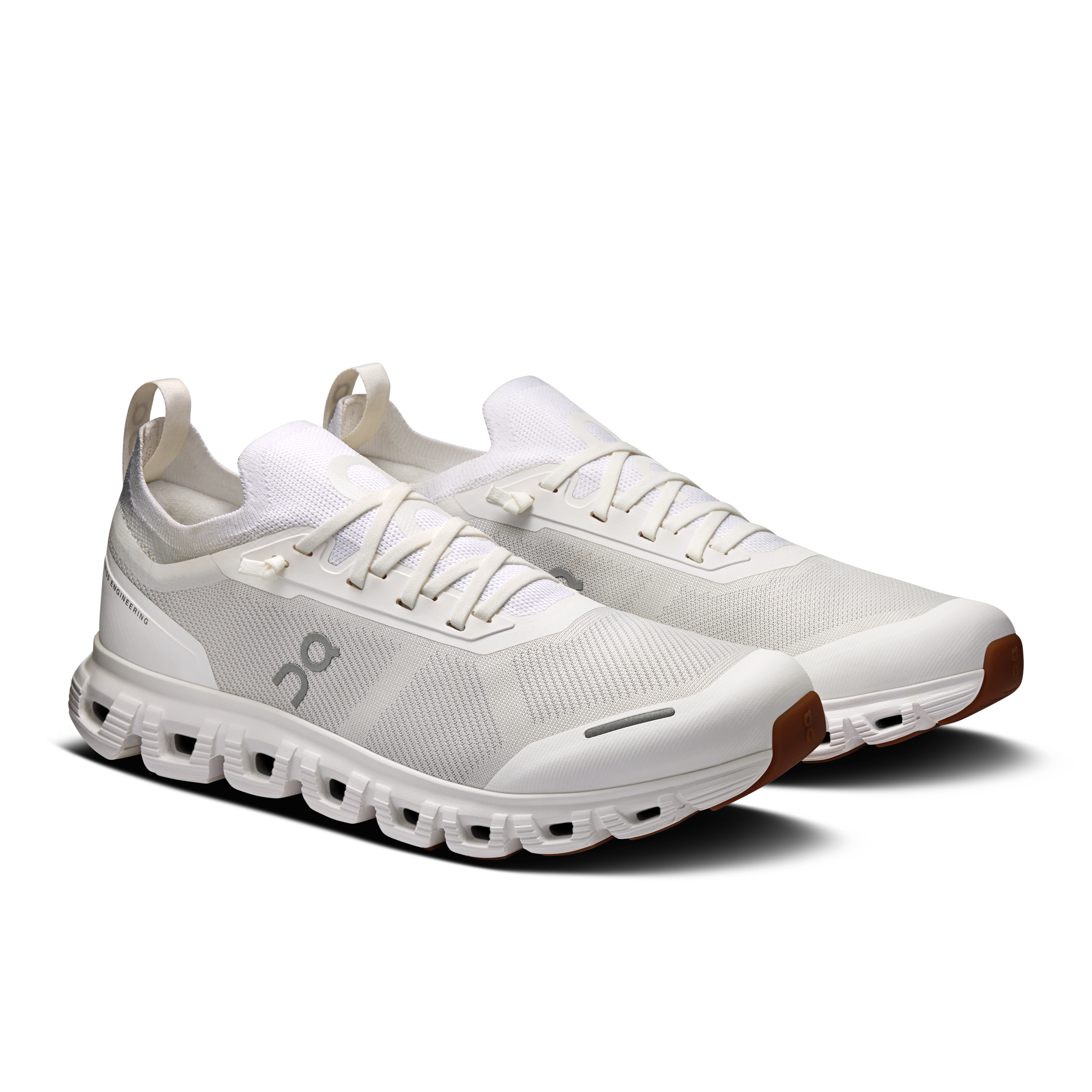 On Cloud 6 Versa White & White Men Active life Shoes