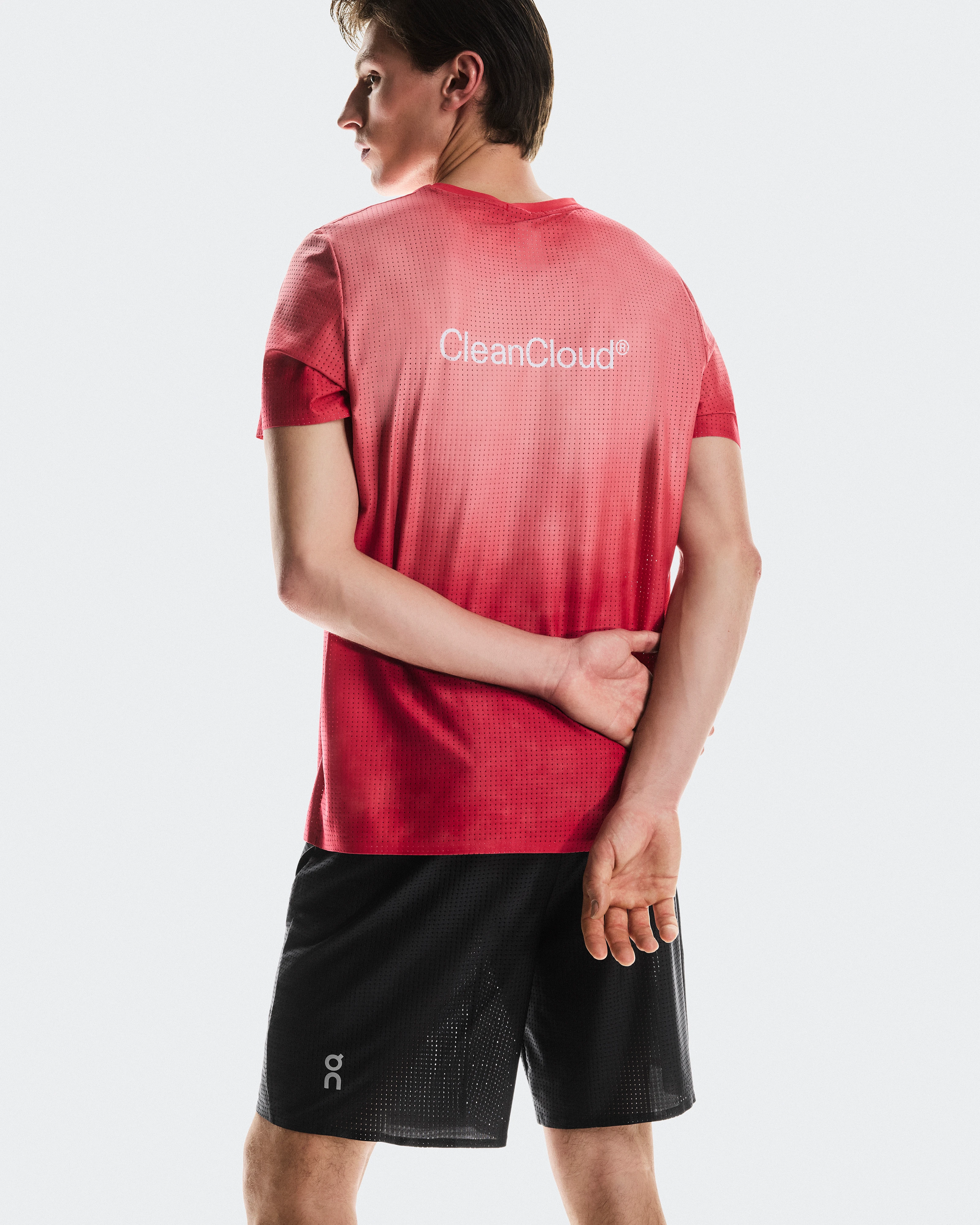 On Pace Mesh Shorts Black Men Shorts