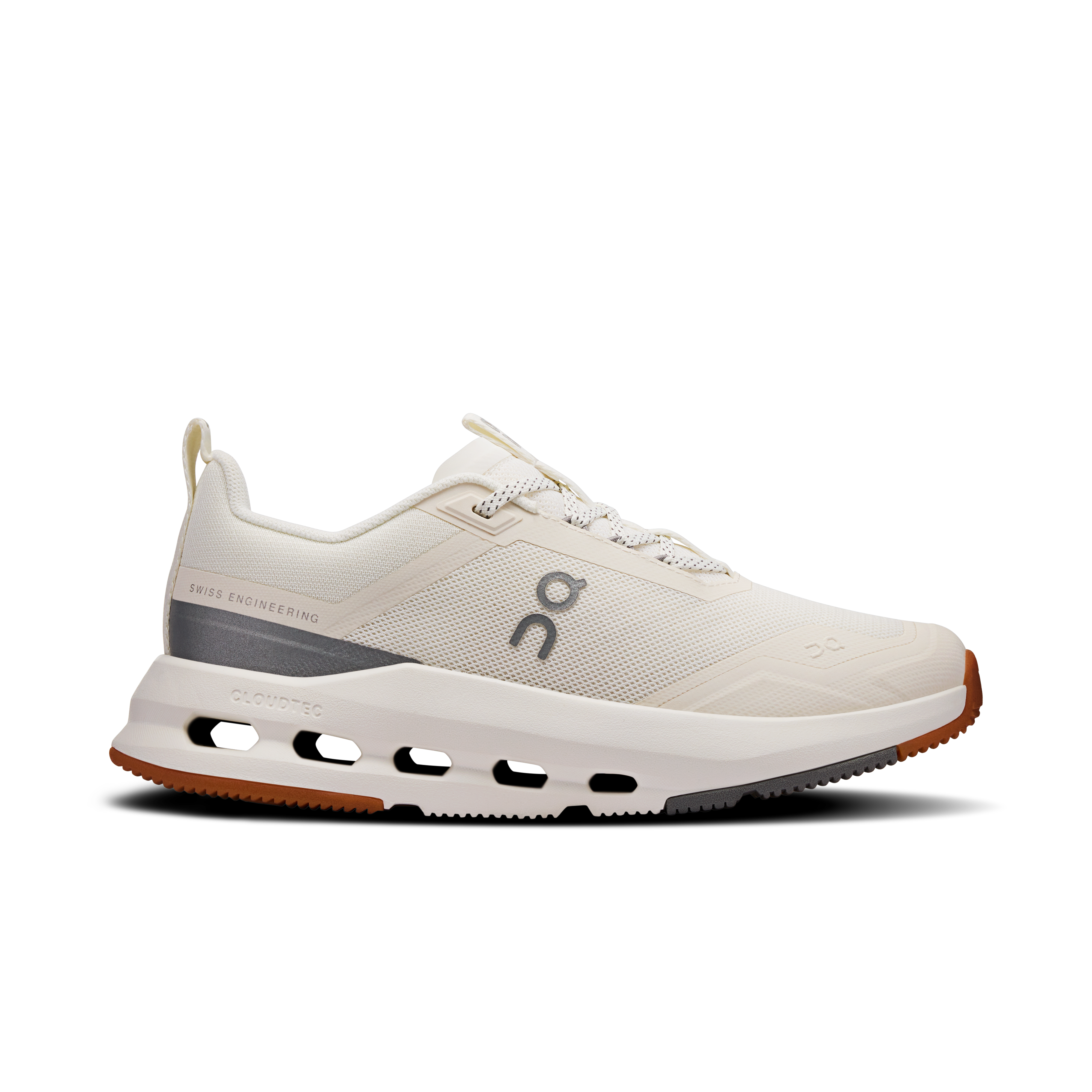 Cloudnova Youth Lifestyle Shoe in Ivory/Apollo
