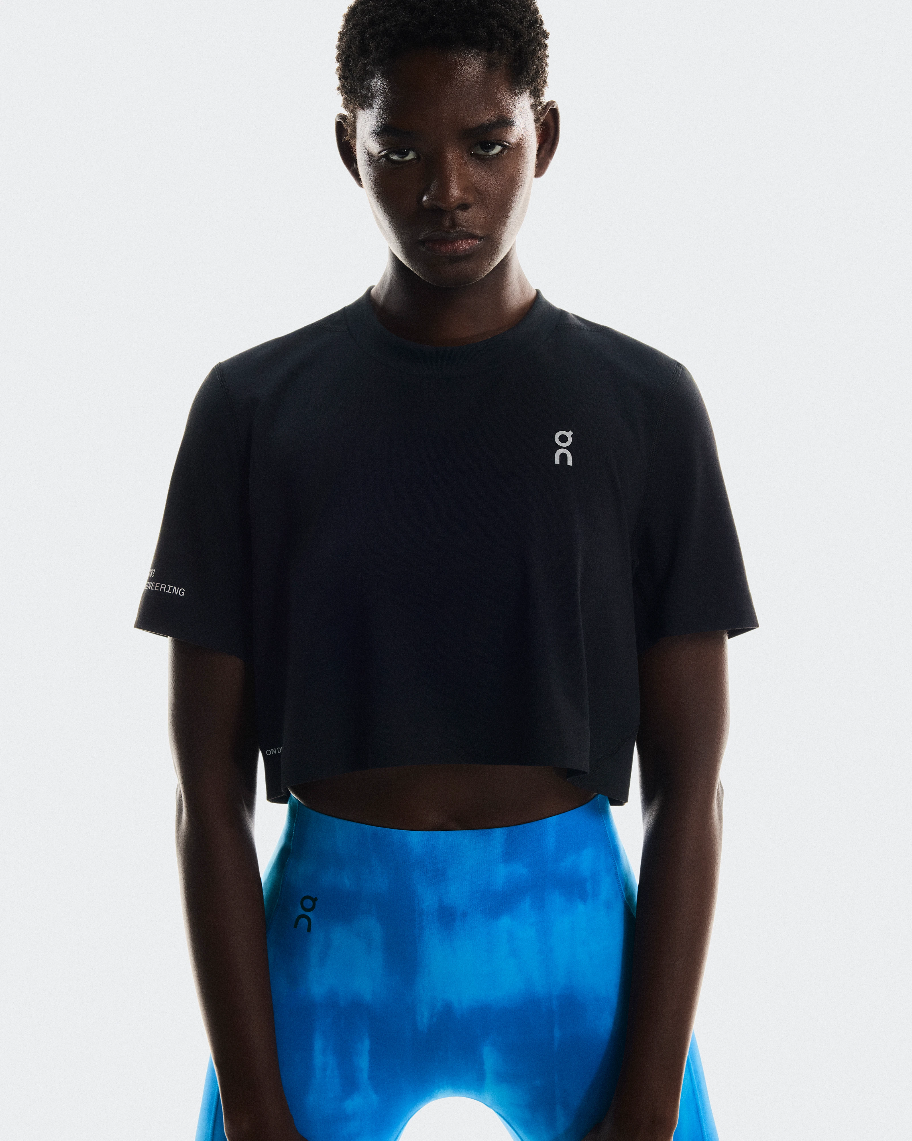 On Train-T Crop Black Women Tops and t-shirts