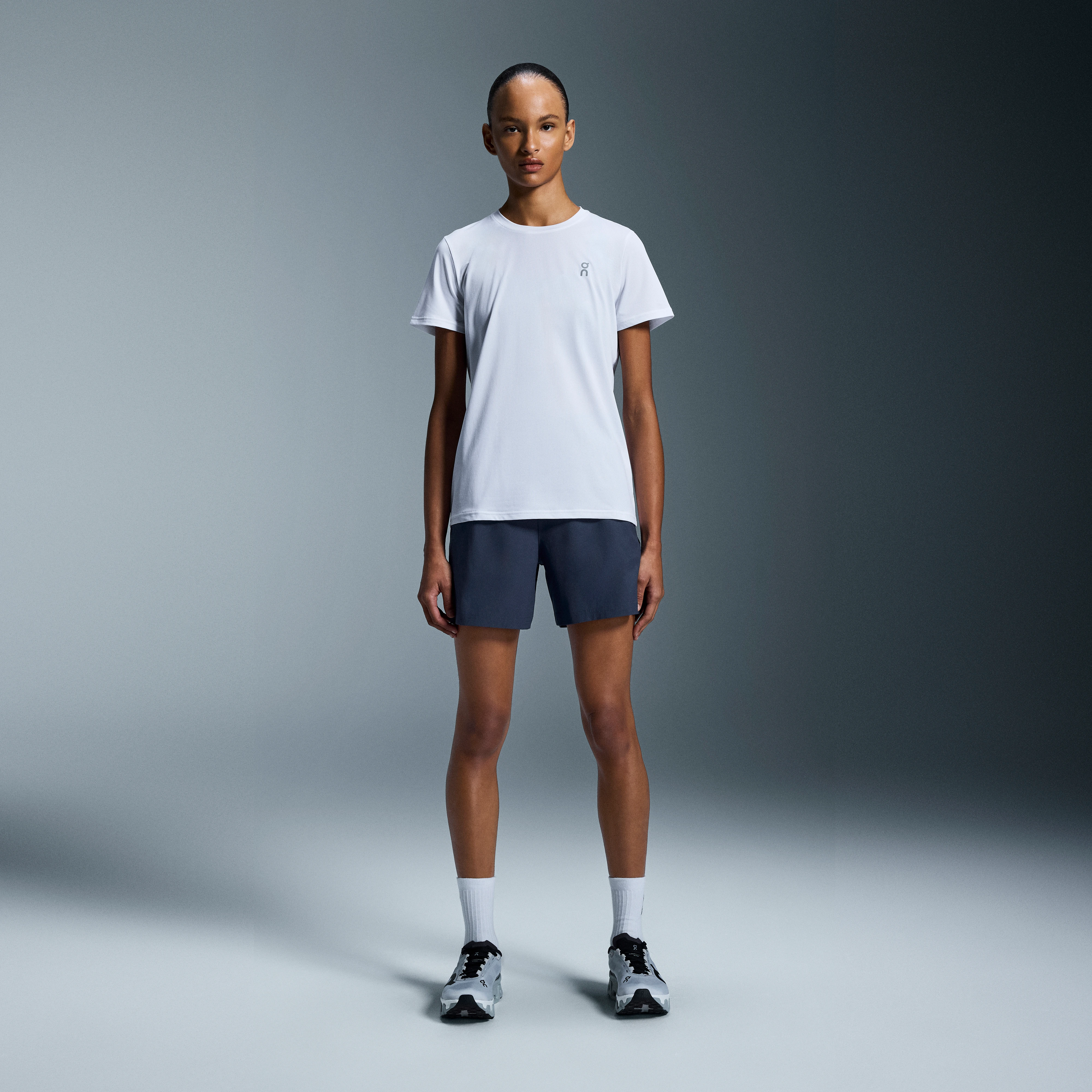 On 5" Core Shorts Midnight Women – Running, lightweight, inner brief Shorts