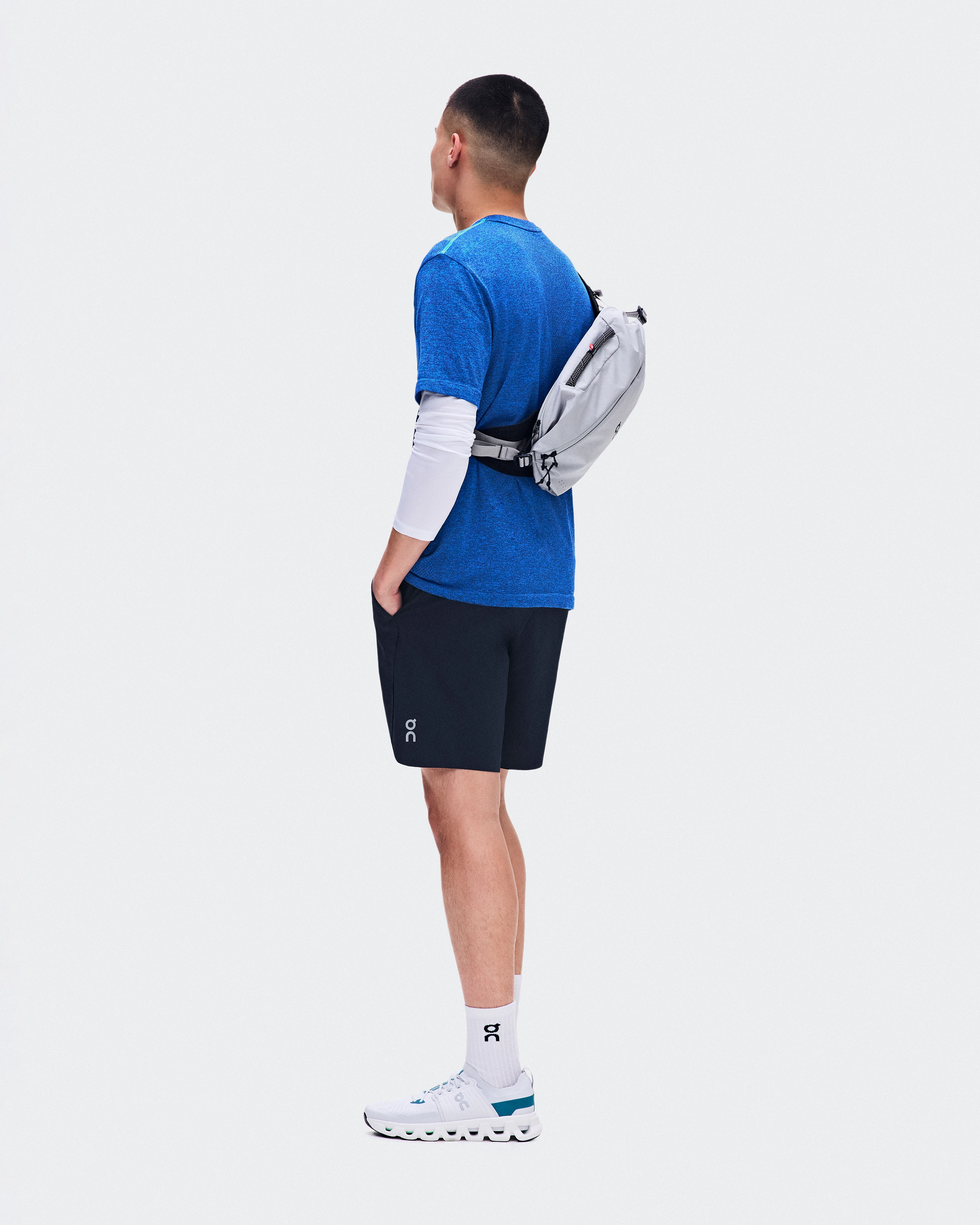 On Train Shorts 7" Navy Men Shorts