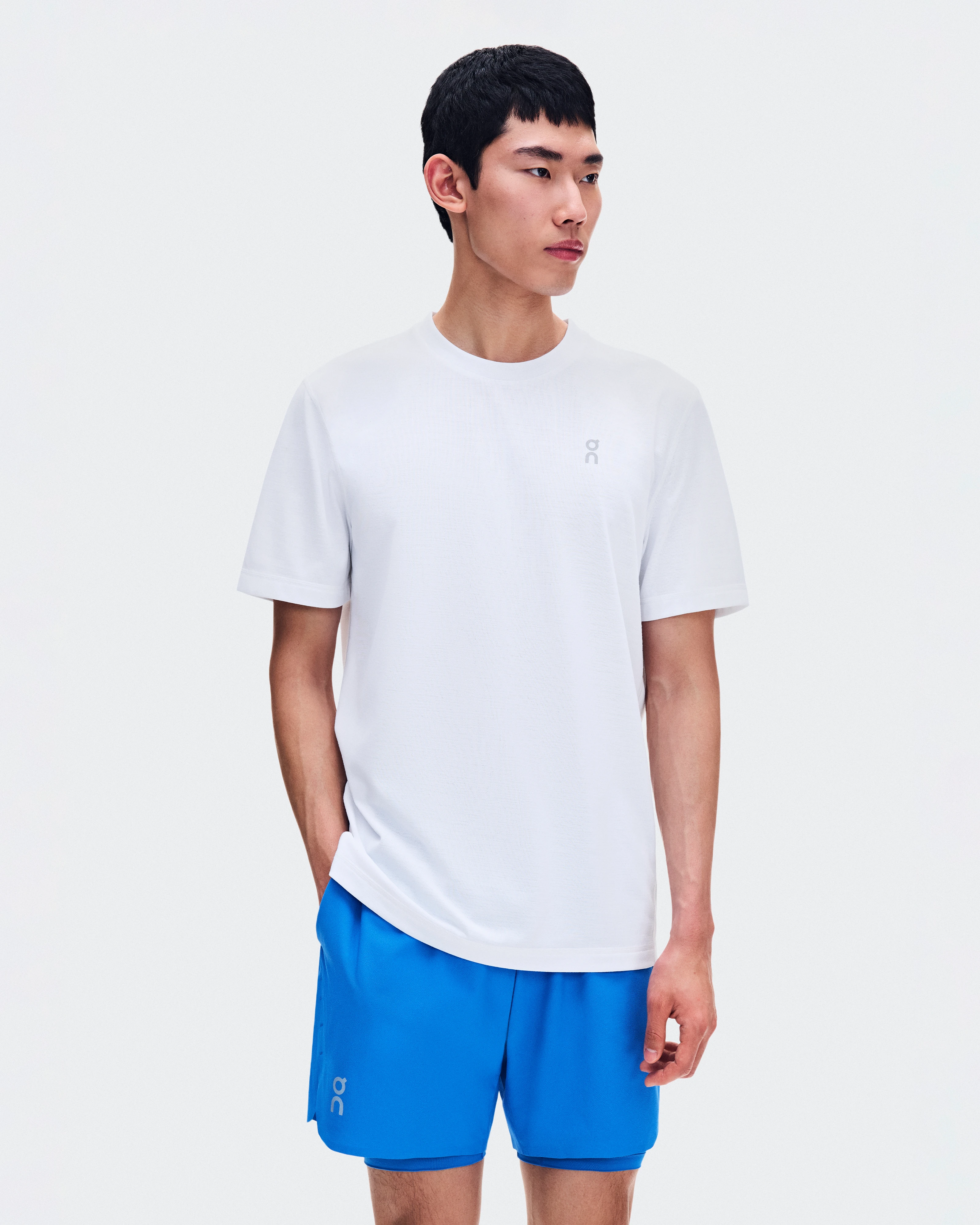 On Train-T White Men Tops and t-shirts