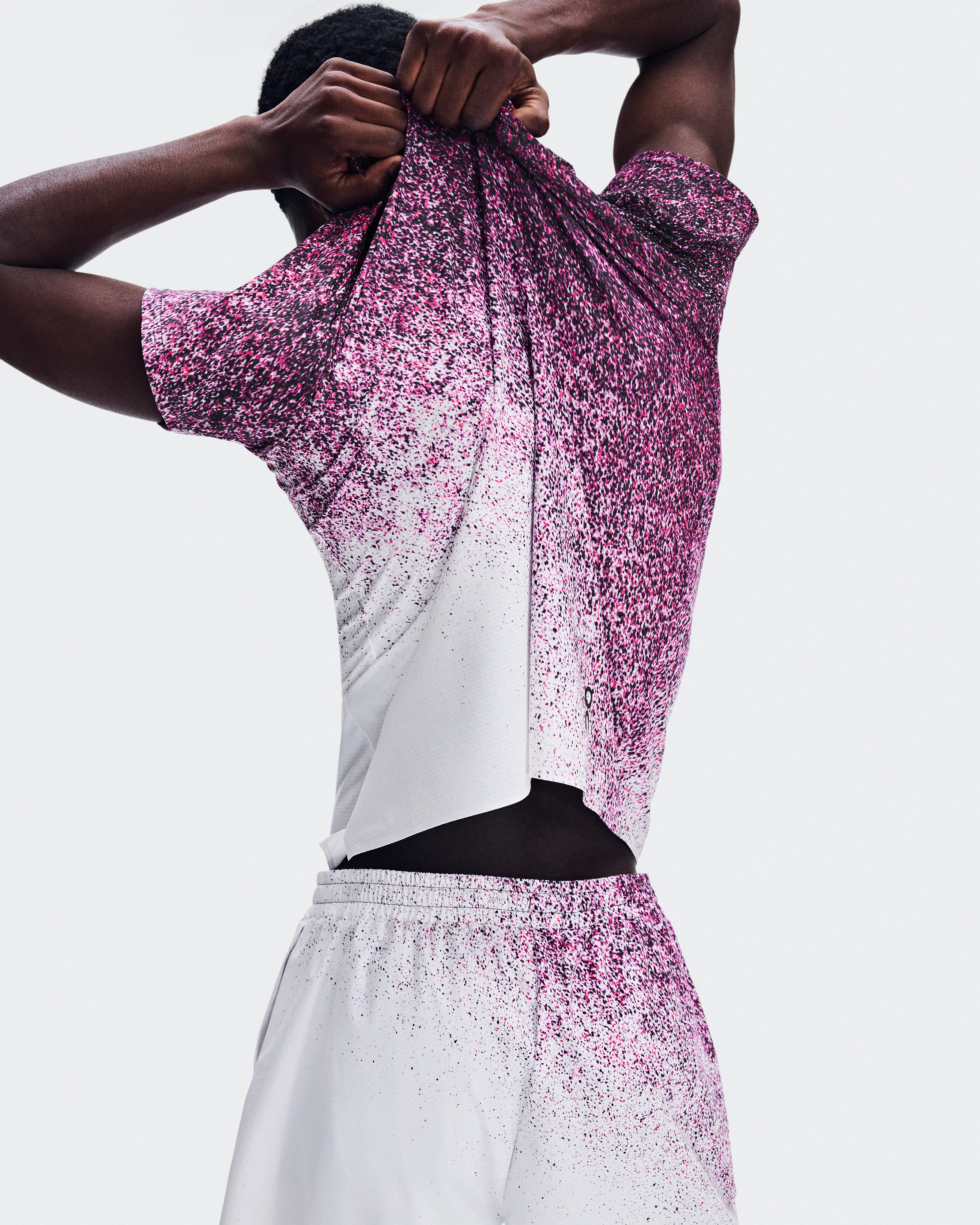 On 7" Court Shorts Fade Nebula & White Men Shorts