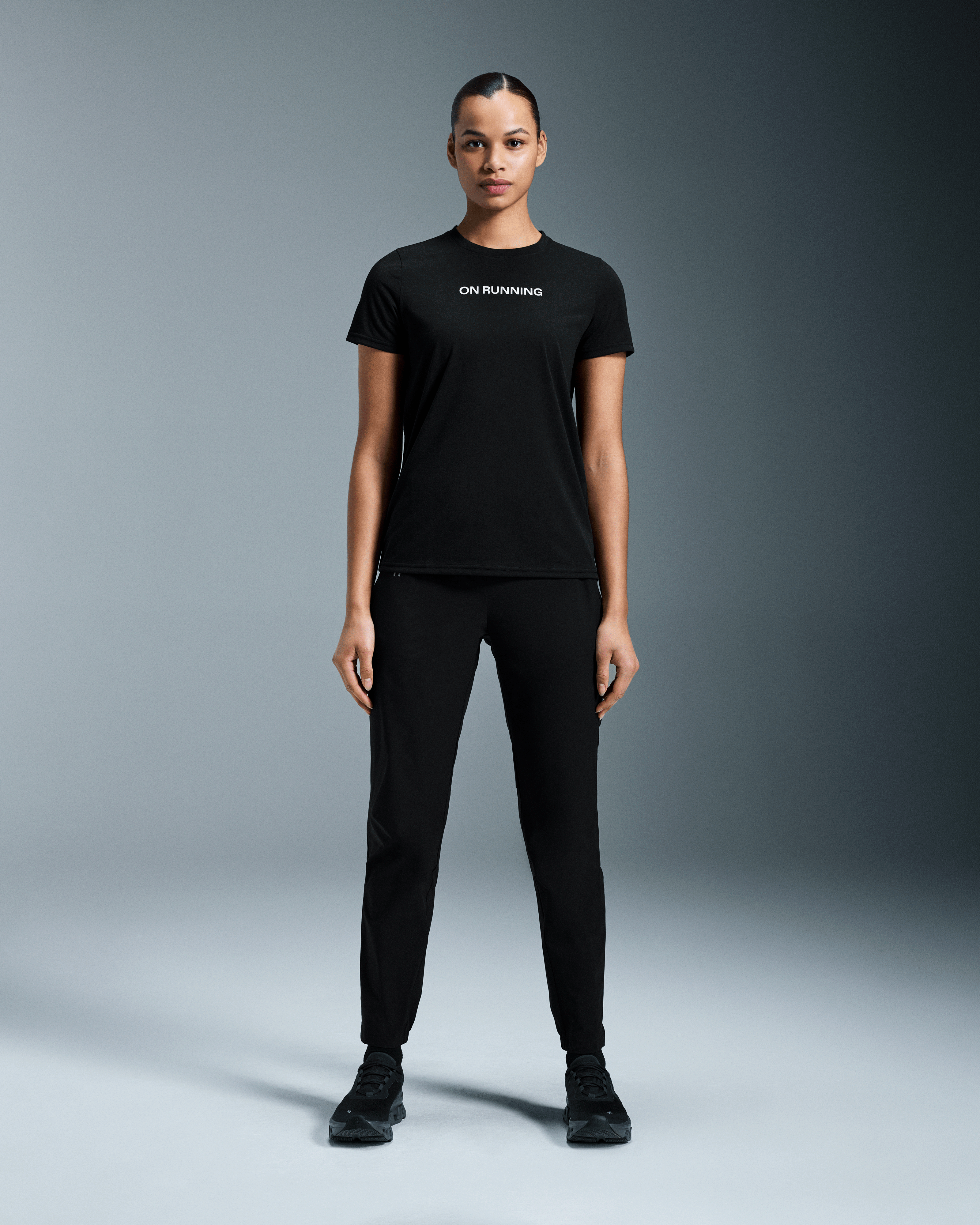 On Run-T Short-Sleeve Shirt in Black