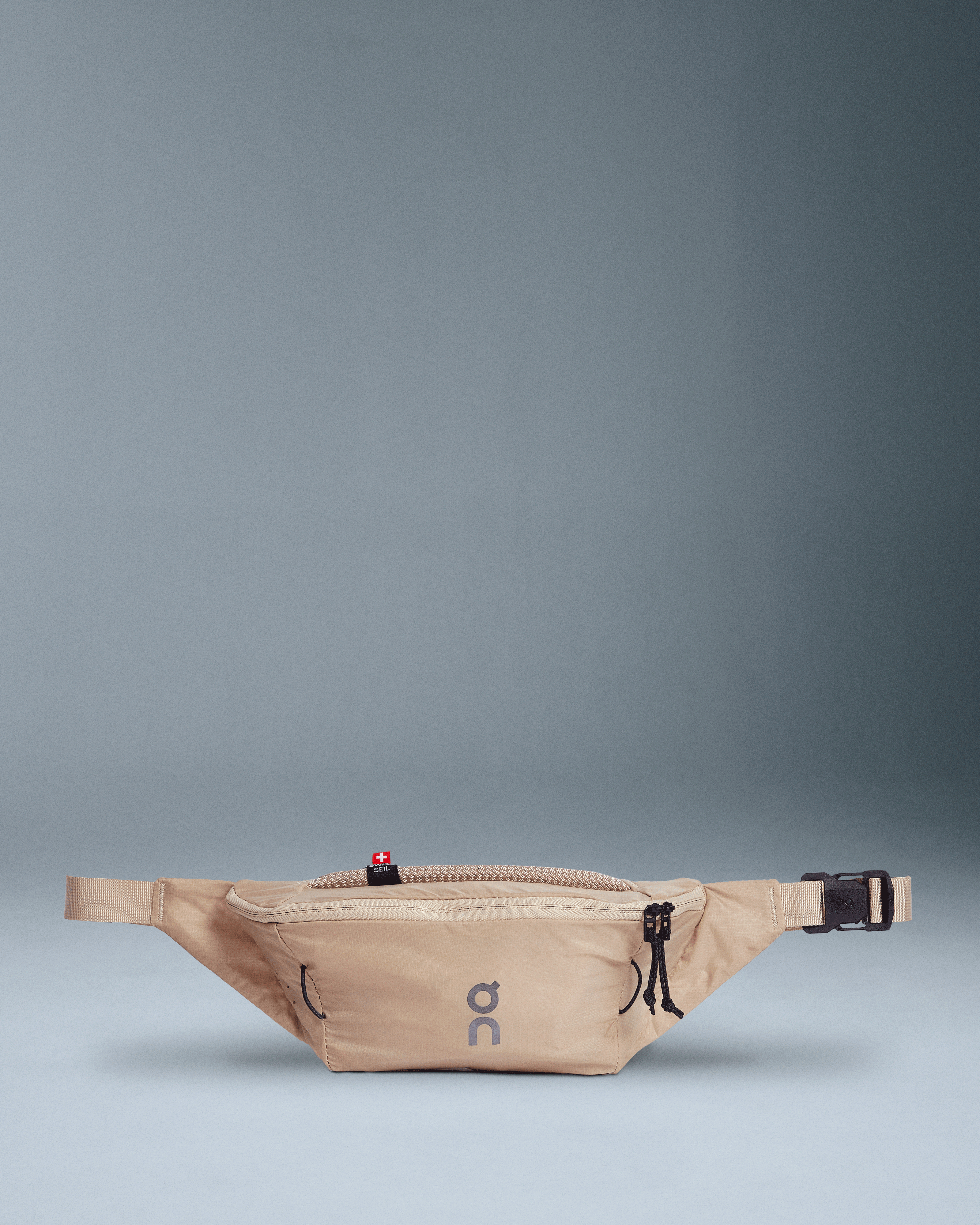 On Waist Pack 2L Lite Sand Unisex Bags
