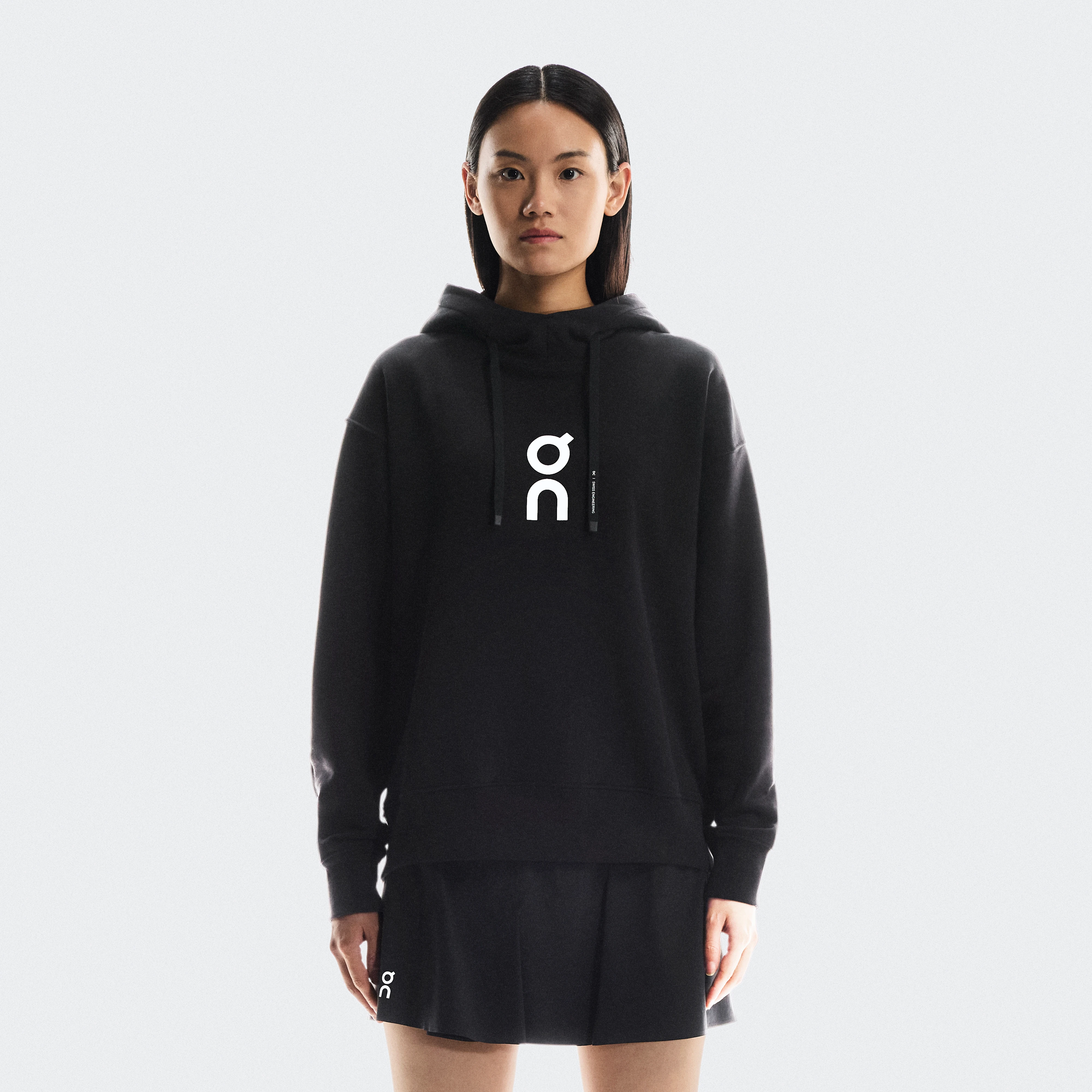 On Club Hoodie Tennis Black Women – All-day comfort, travel, recovery Hoodies and sweatshirts