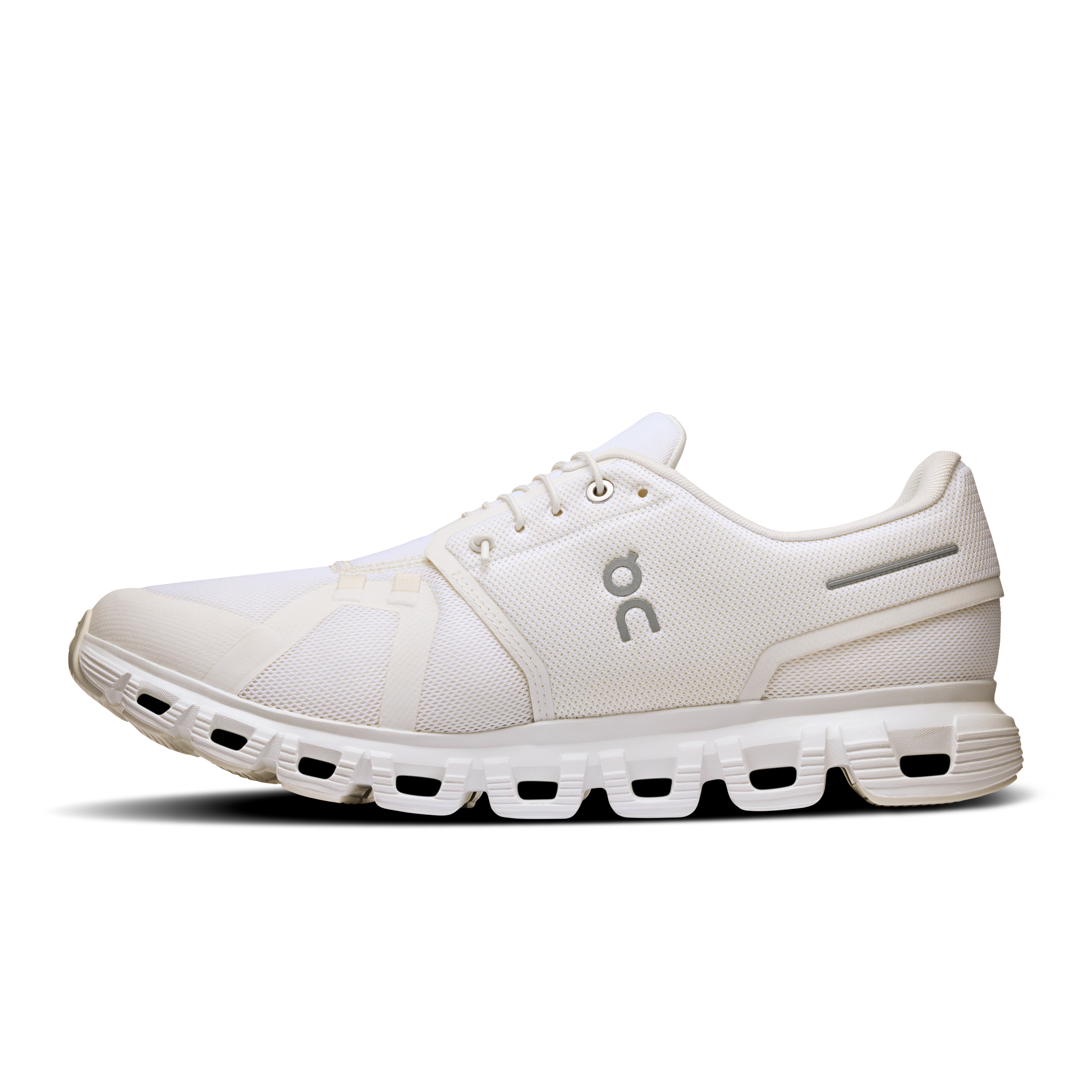 On Cloud 6 Wide White & White Men Active life Shoes