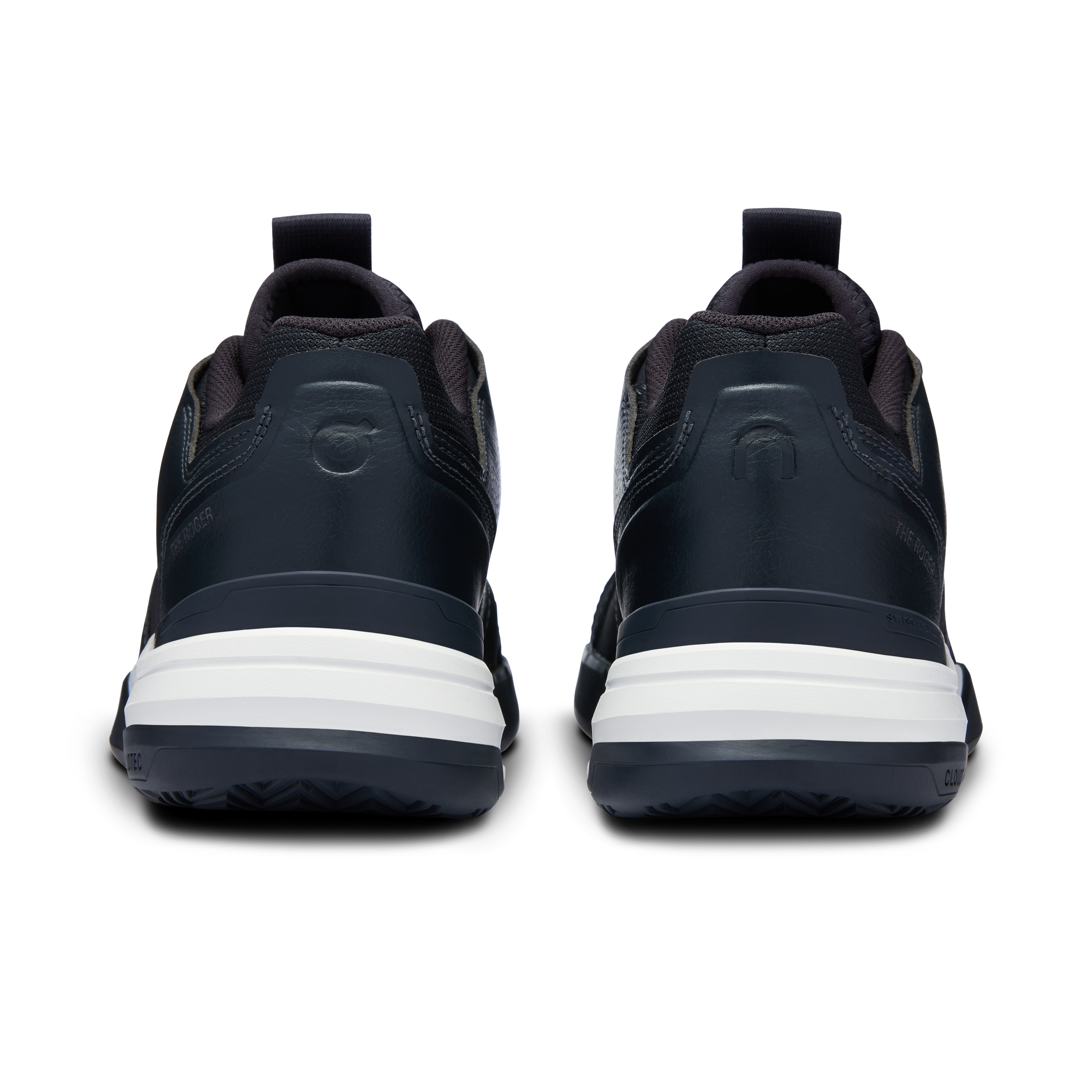 On THE ROGER Clubhouse Pro Black & White Women Tennis Shoes