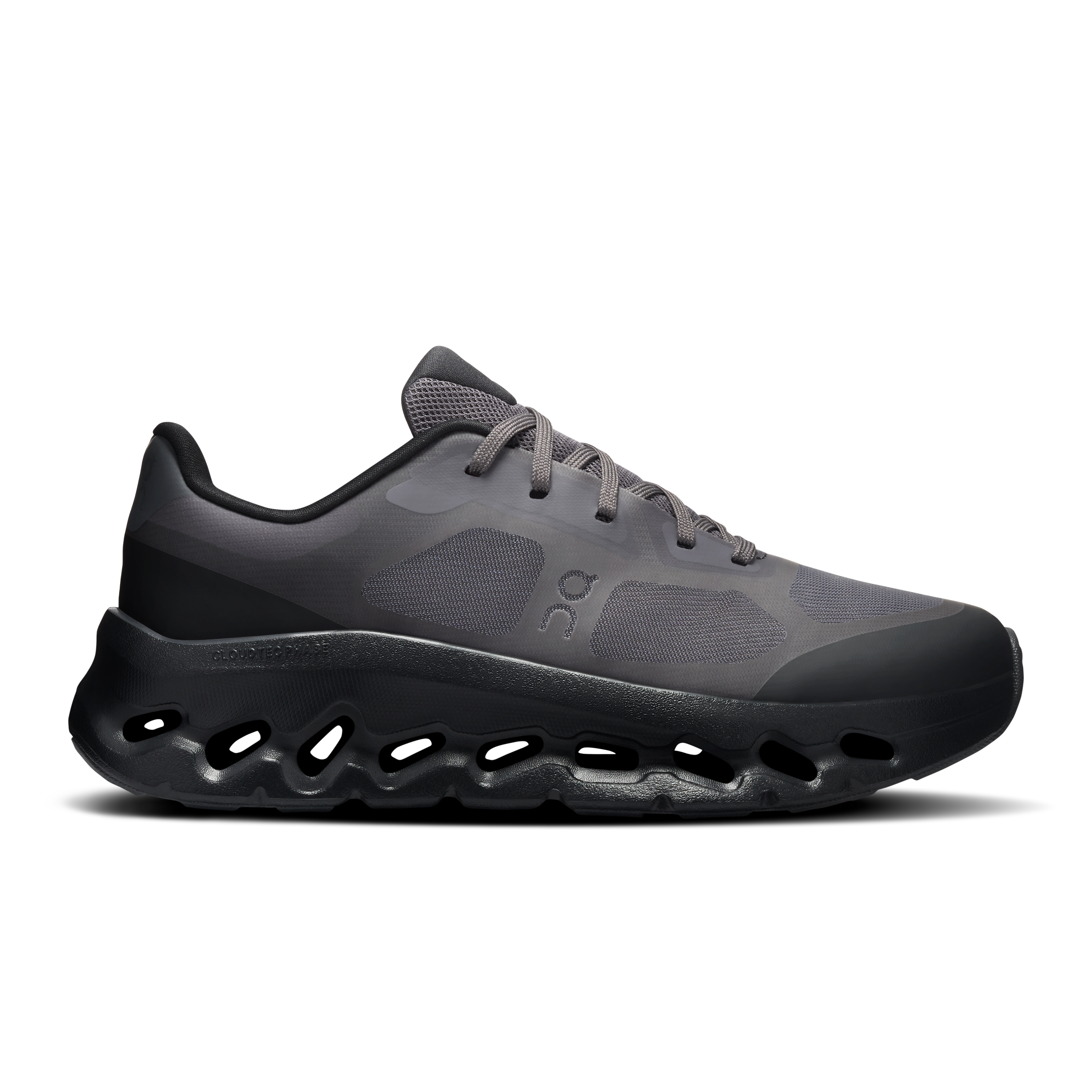 Cloudtilt Remix Lifestyle Shoe in Black/Black