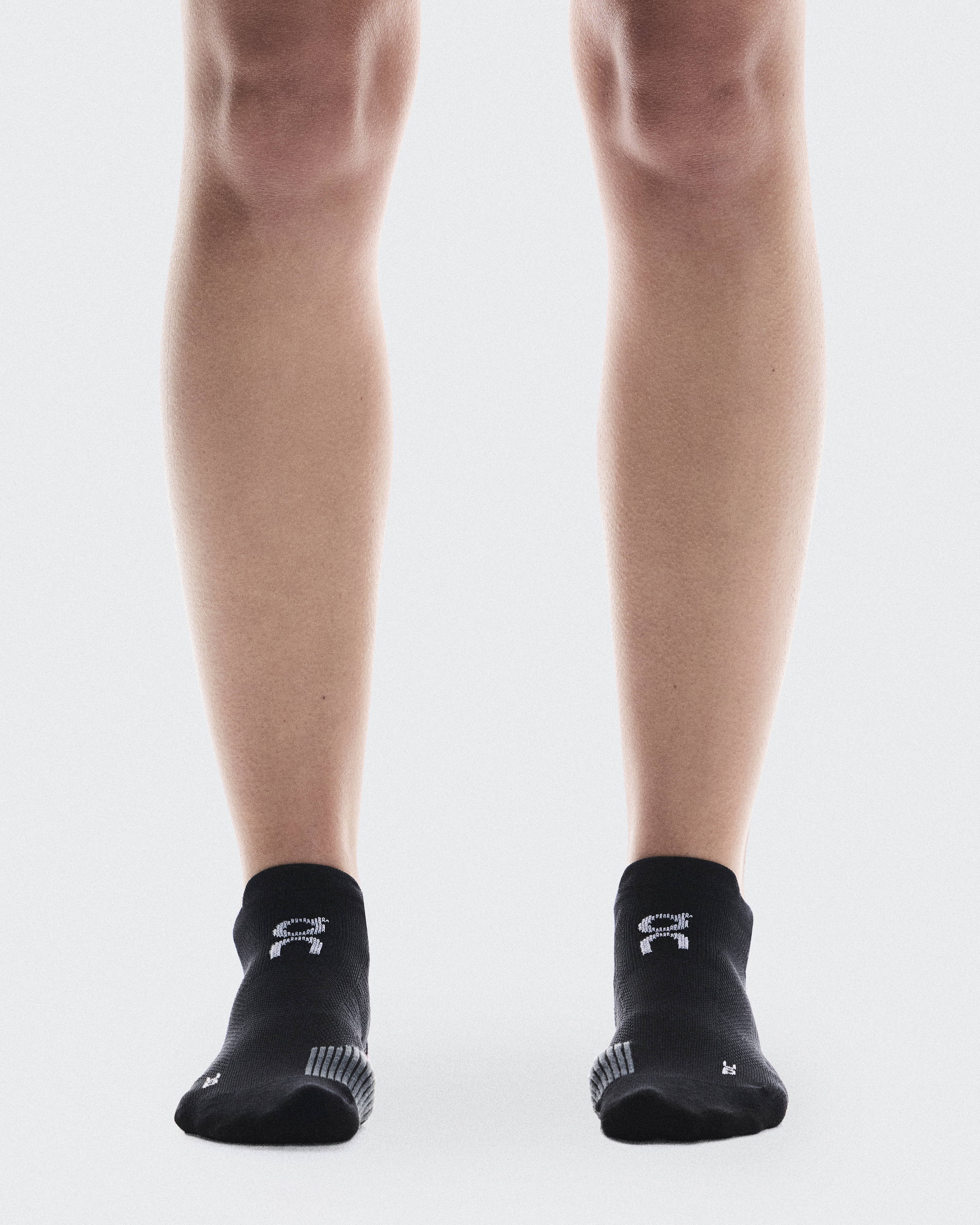 Performance Run Sock Low in Black/Eclipse