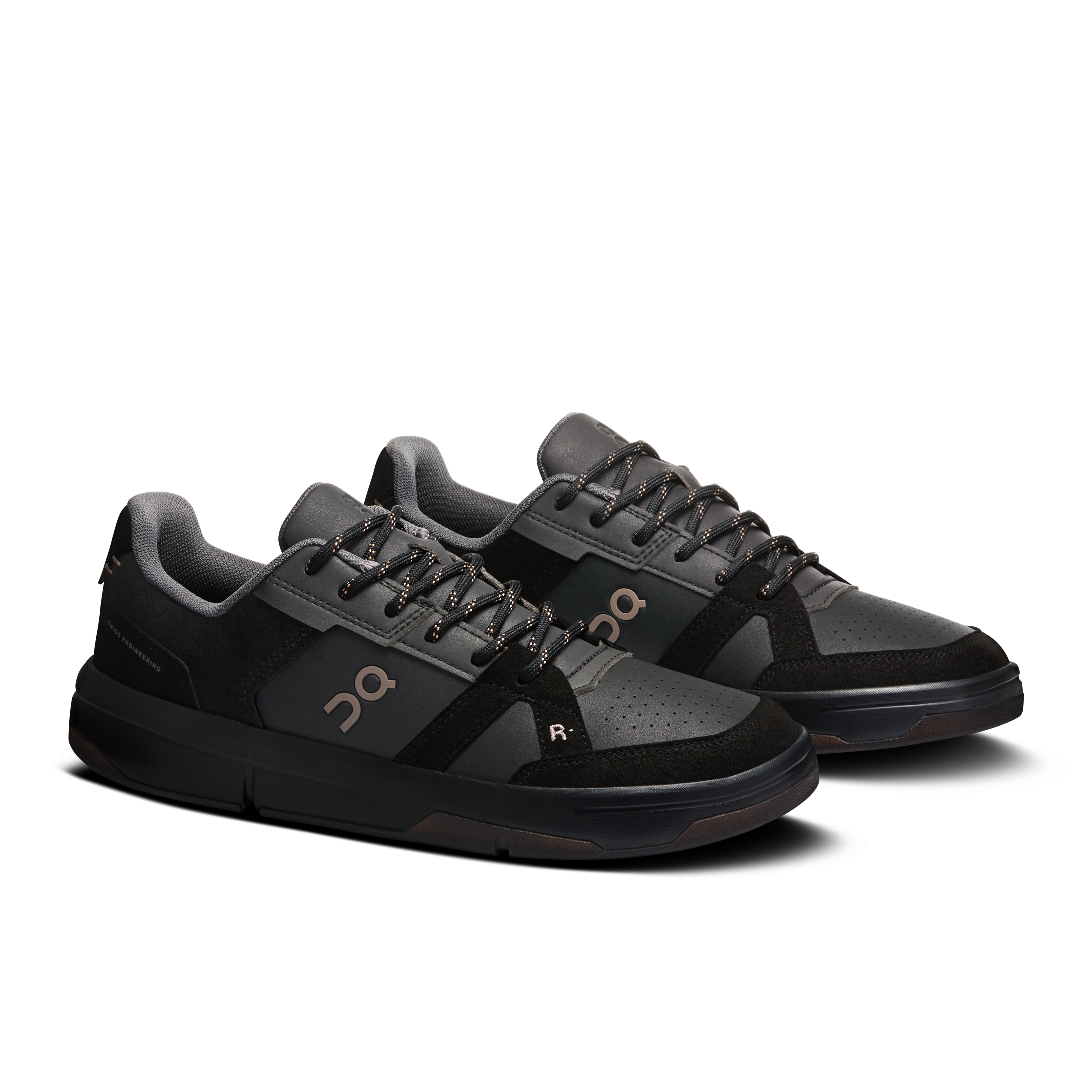 On THE ROGER Clubhouse Black & Ash Women Active life Shoes