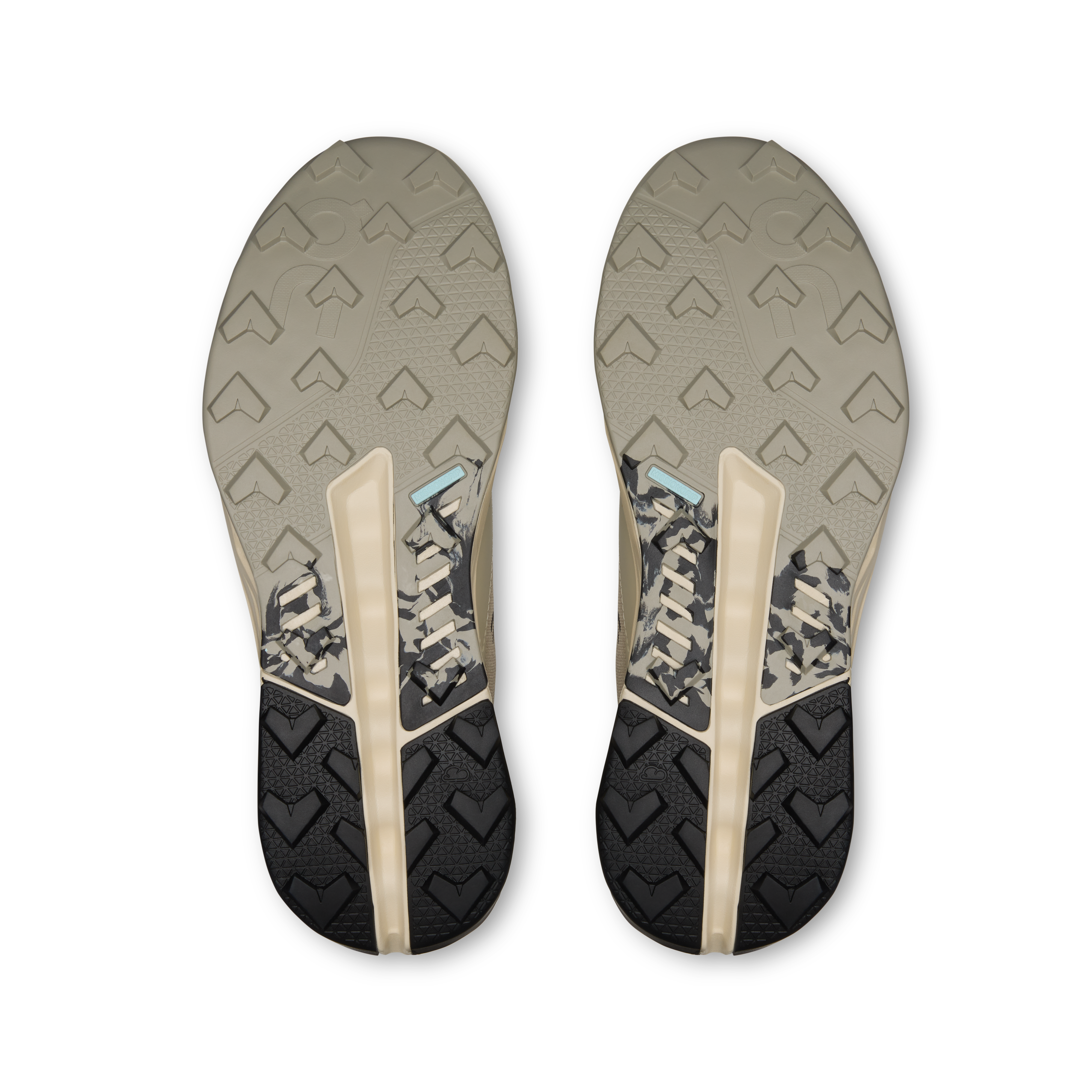 On Cloudhorizon 2 Winter & Grain Men Hiking Shoes