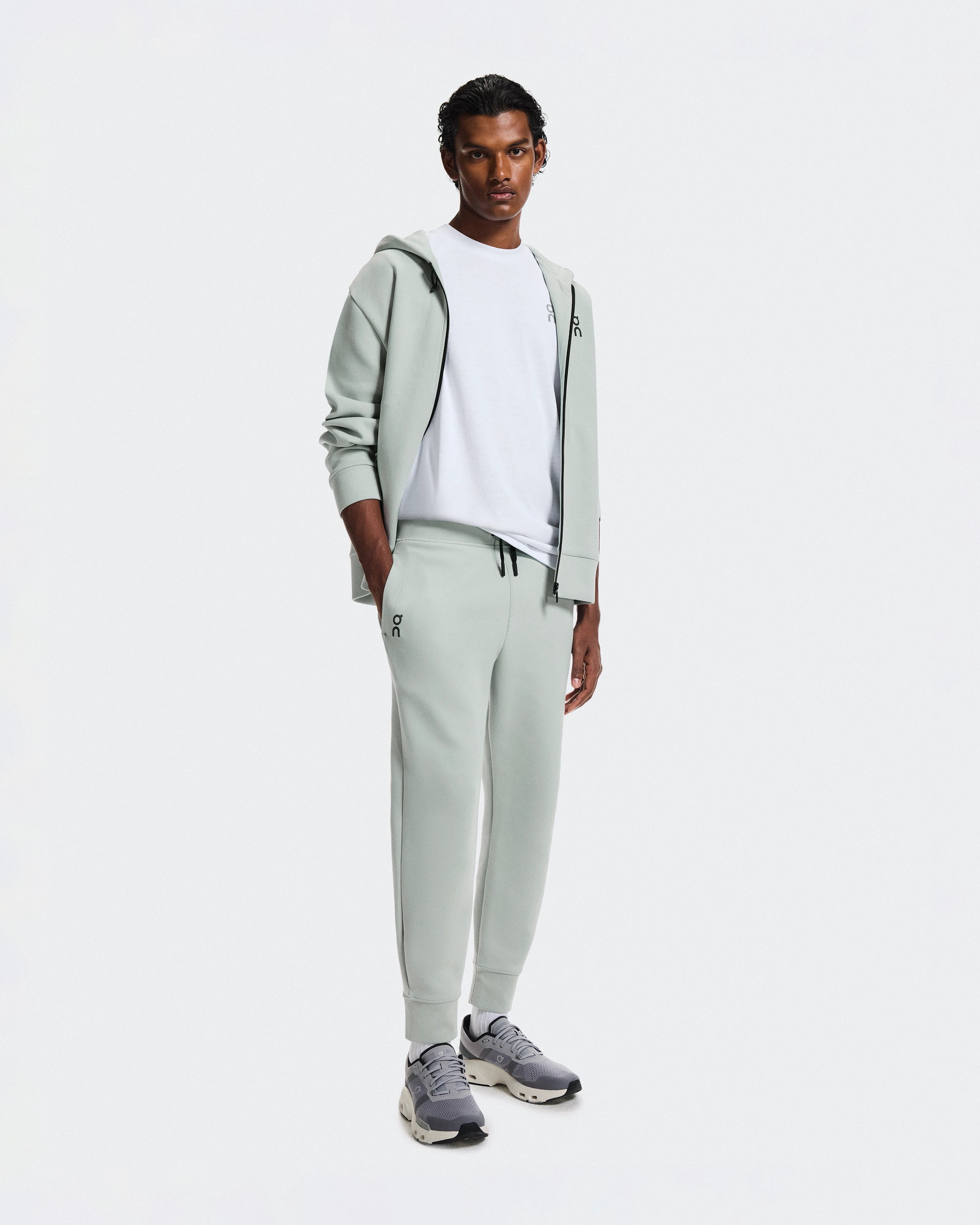 On Focus Tech Sweatpants Mineral Men Pants