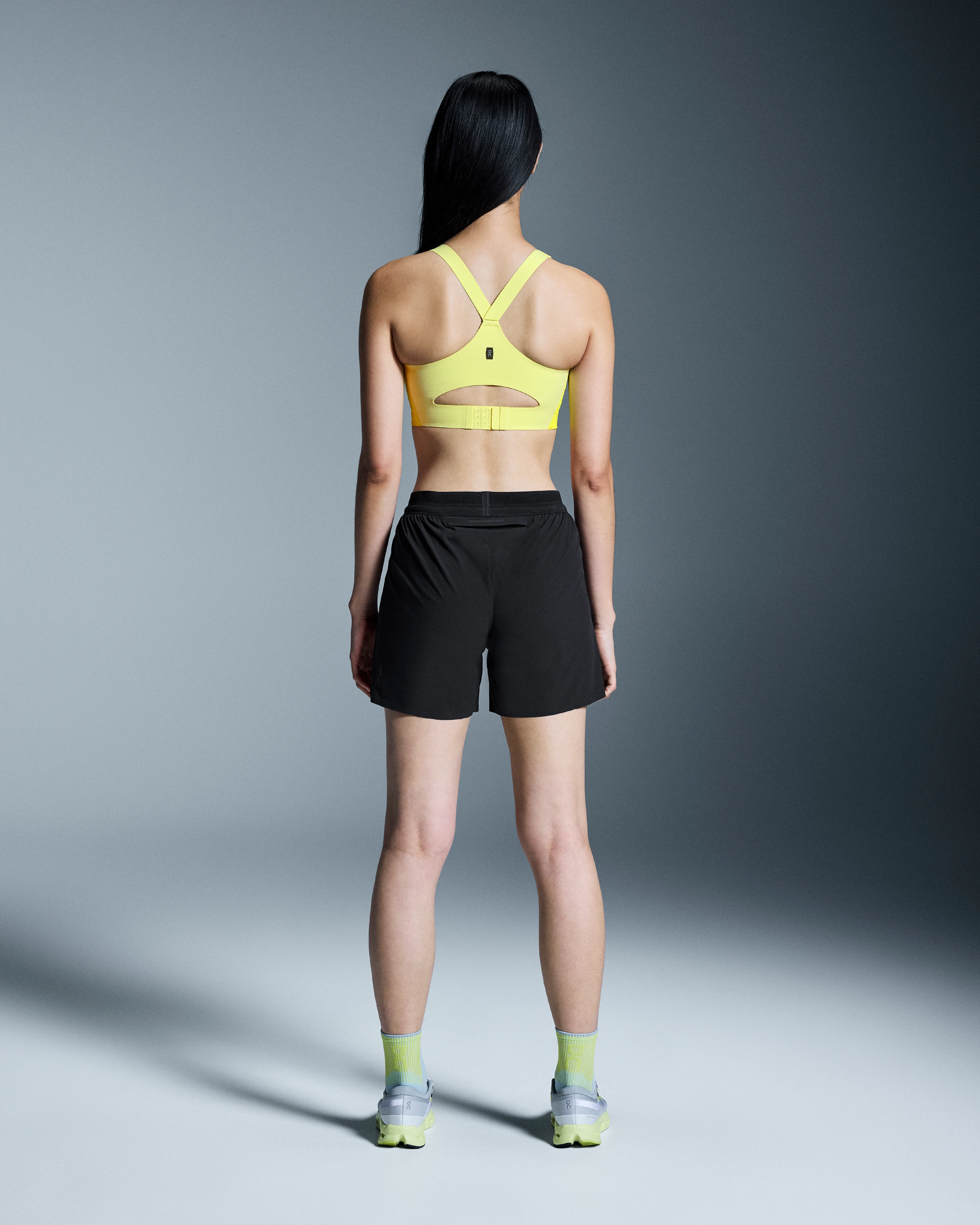 On 5" Performance Shorts Black Women Shorts
