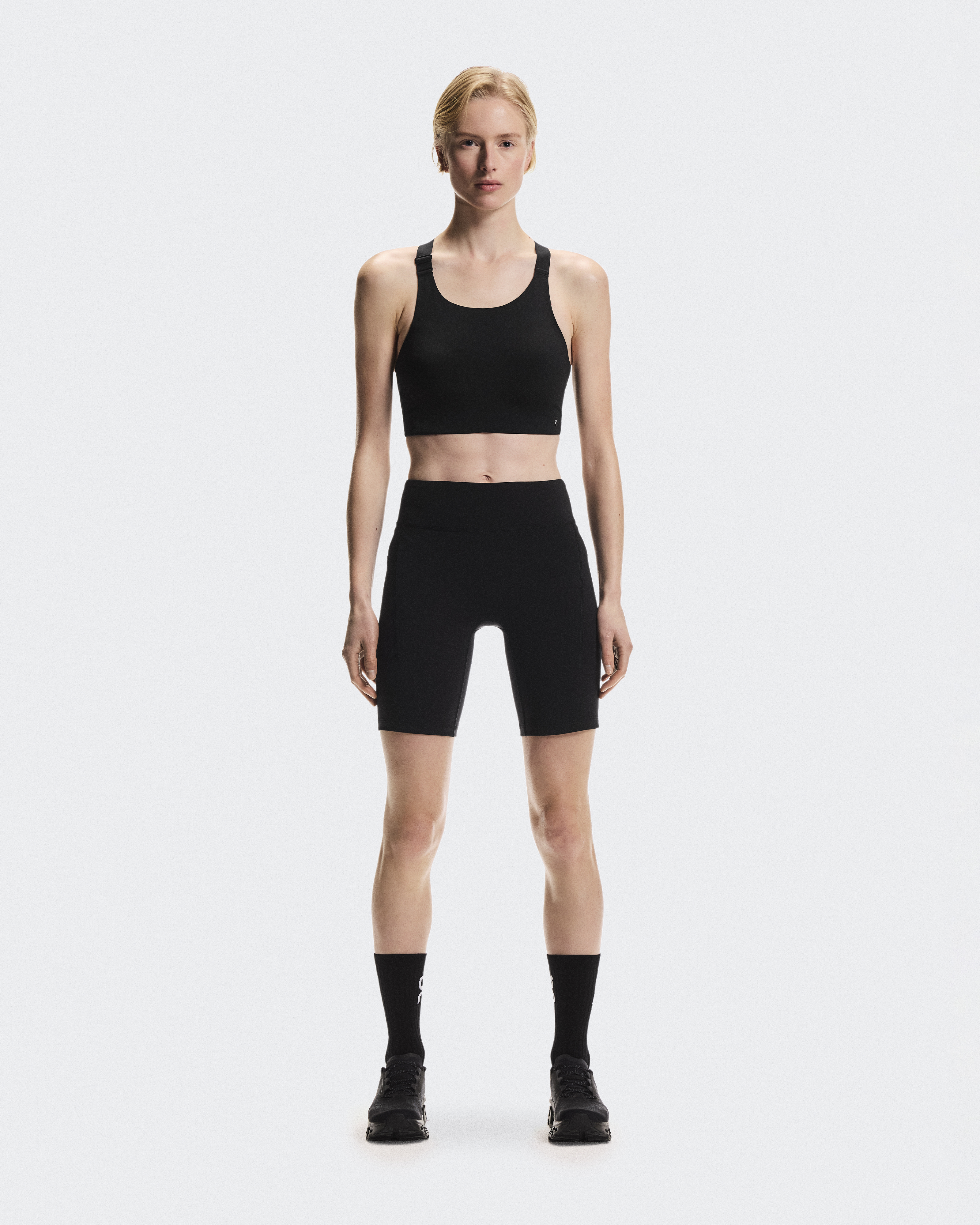 8" Performance Tights in Black