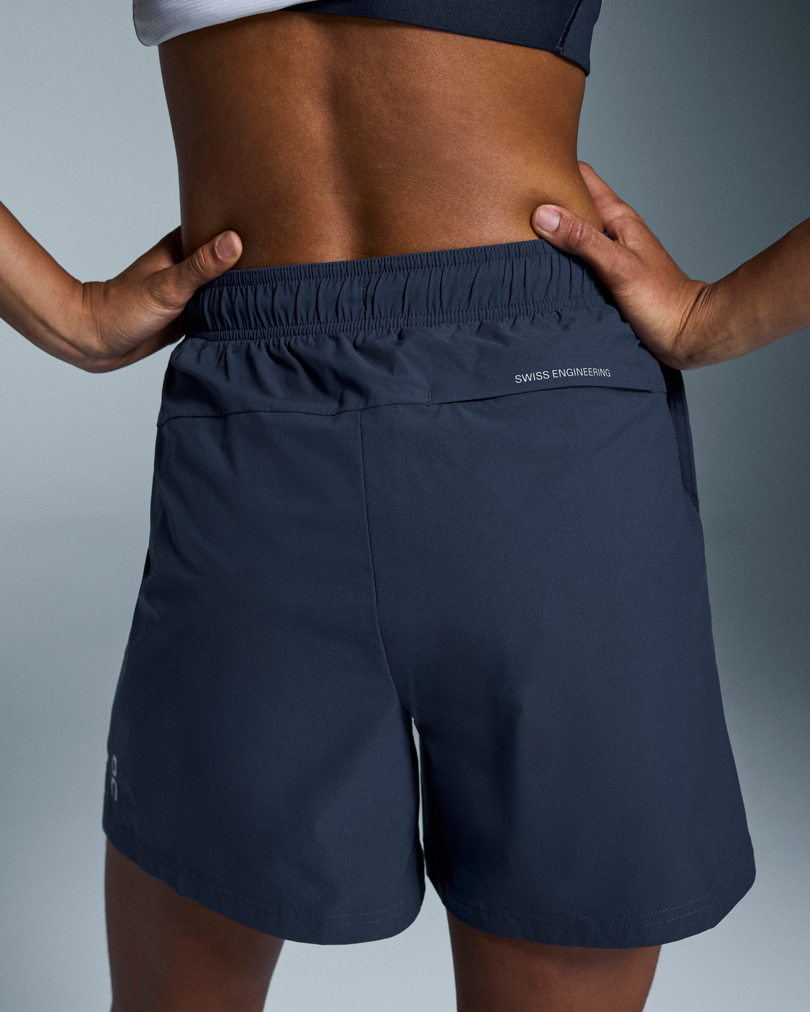 On 5" Core Shorts Midnight Women Shorts