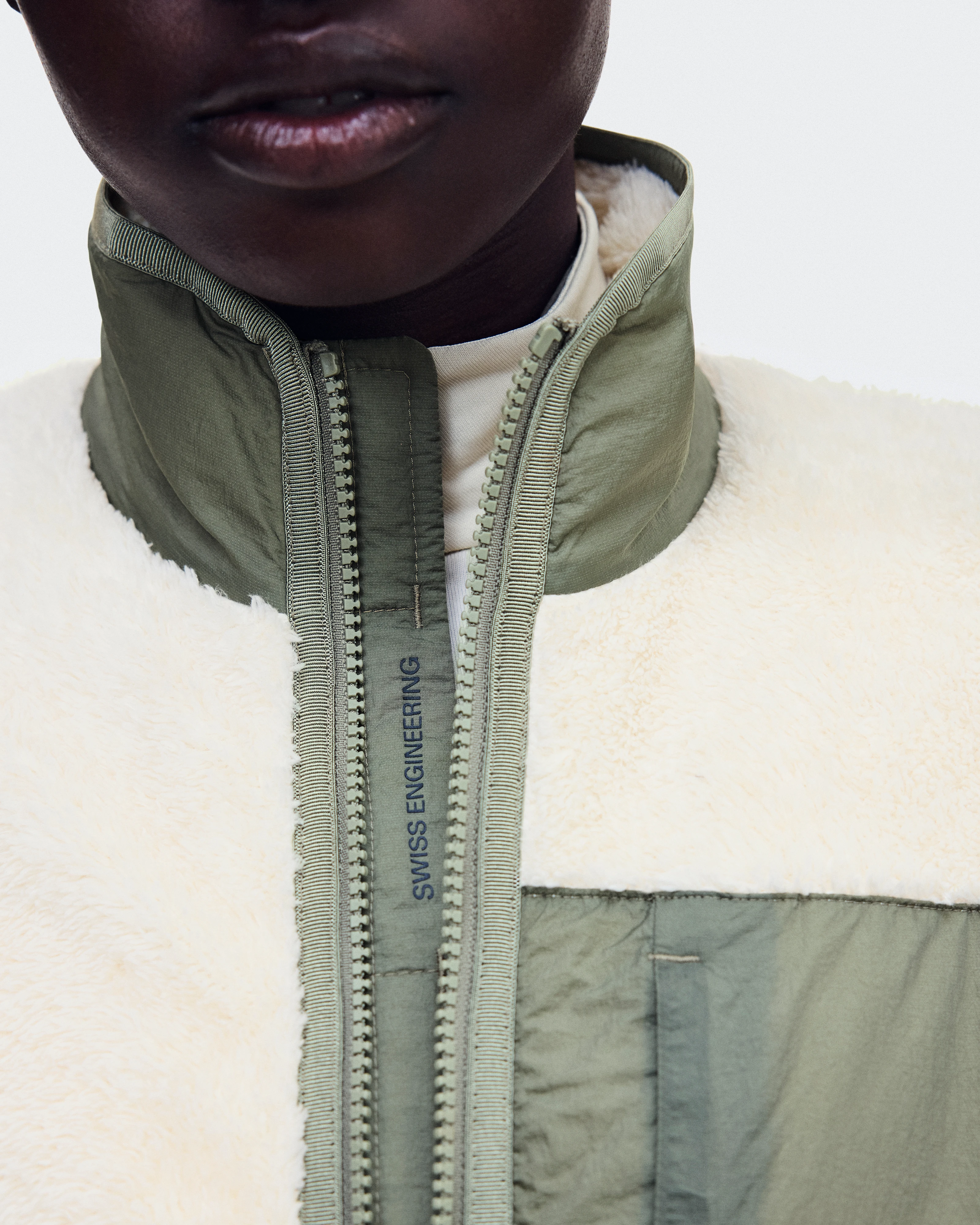 On Ascent Fleece Jacket Chantilly Unisex Jackets